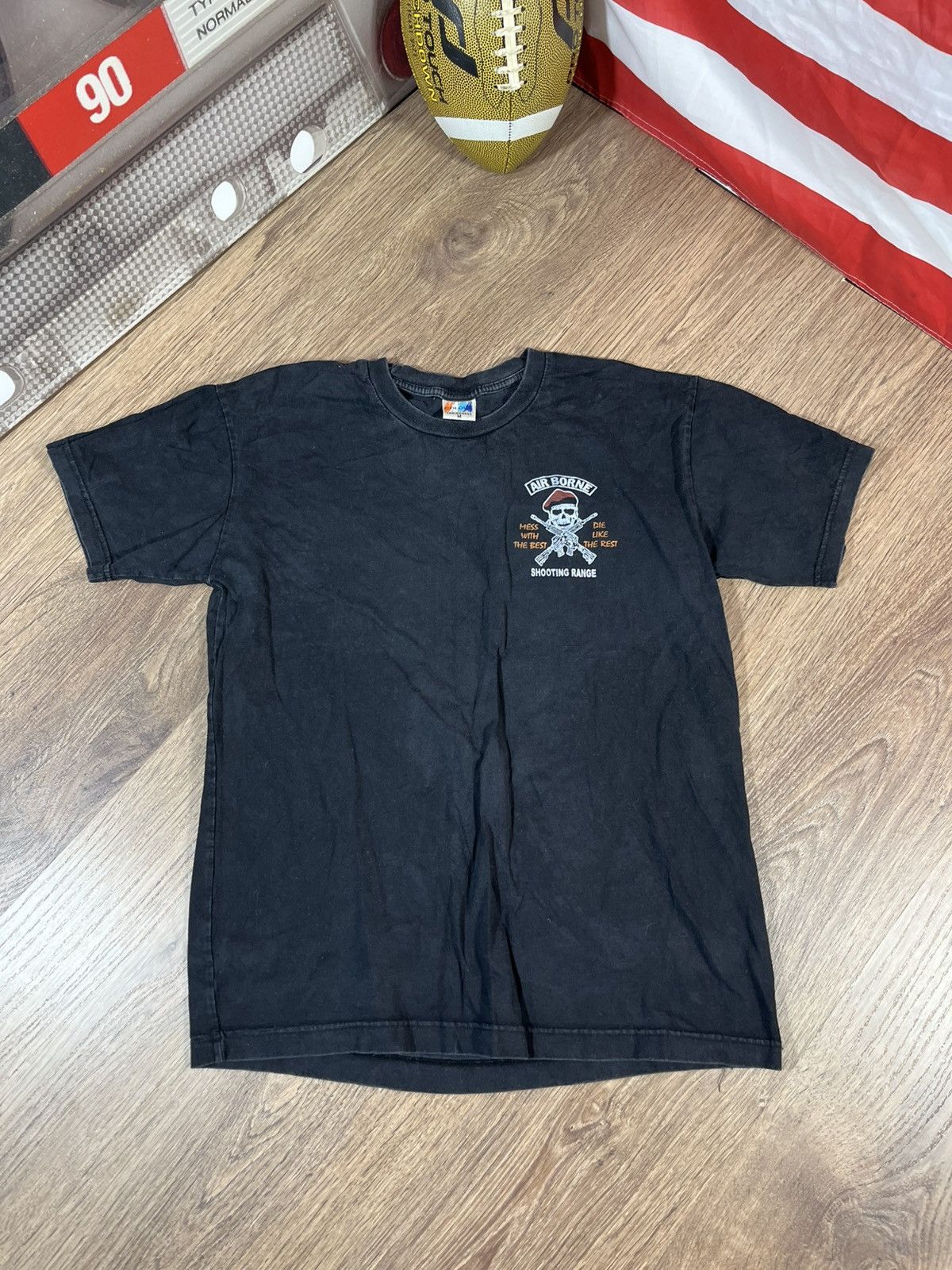 Vintage Vintage Military Air Borne T Shirt Size US M / EU 48-50 / 2 - 2 Thumbnail