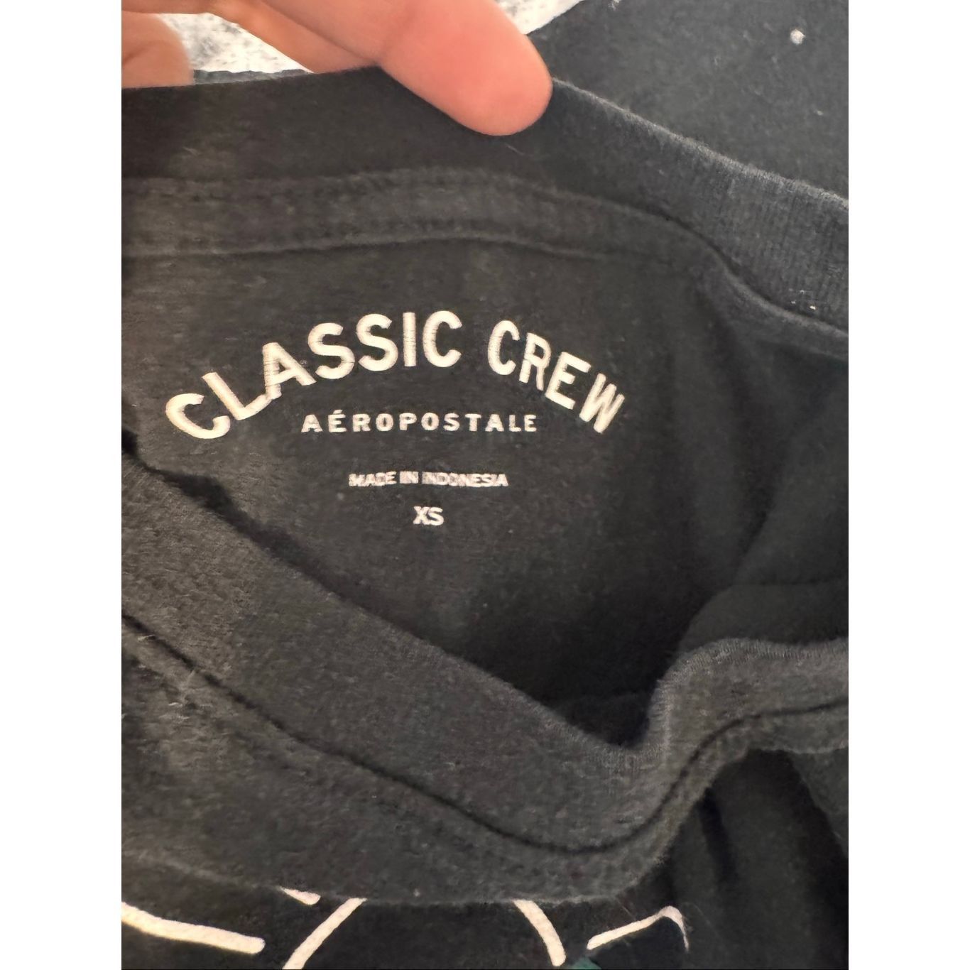 Aeropostale Aeropostale Black Rainbow Logo Crop Top XS Size XS / US 0-2 / IT 36-38 - 2 Thumbnail