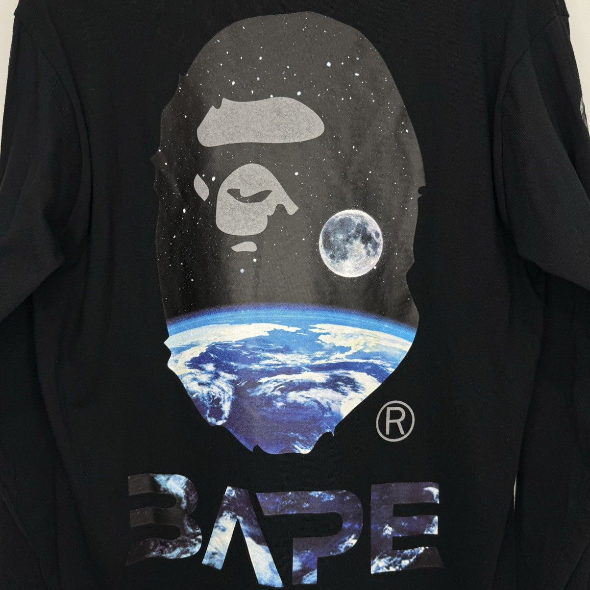 Bape à manches longues Mid Autumn Festival Noir Size US L / EU 52-54 / 3 - 4 Thumbnail