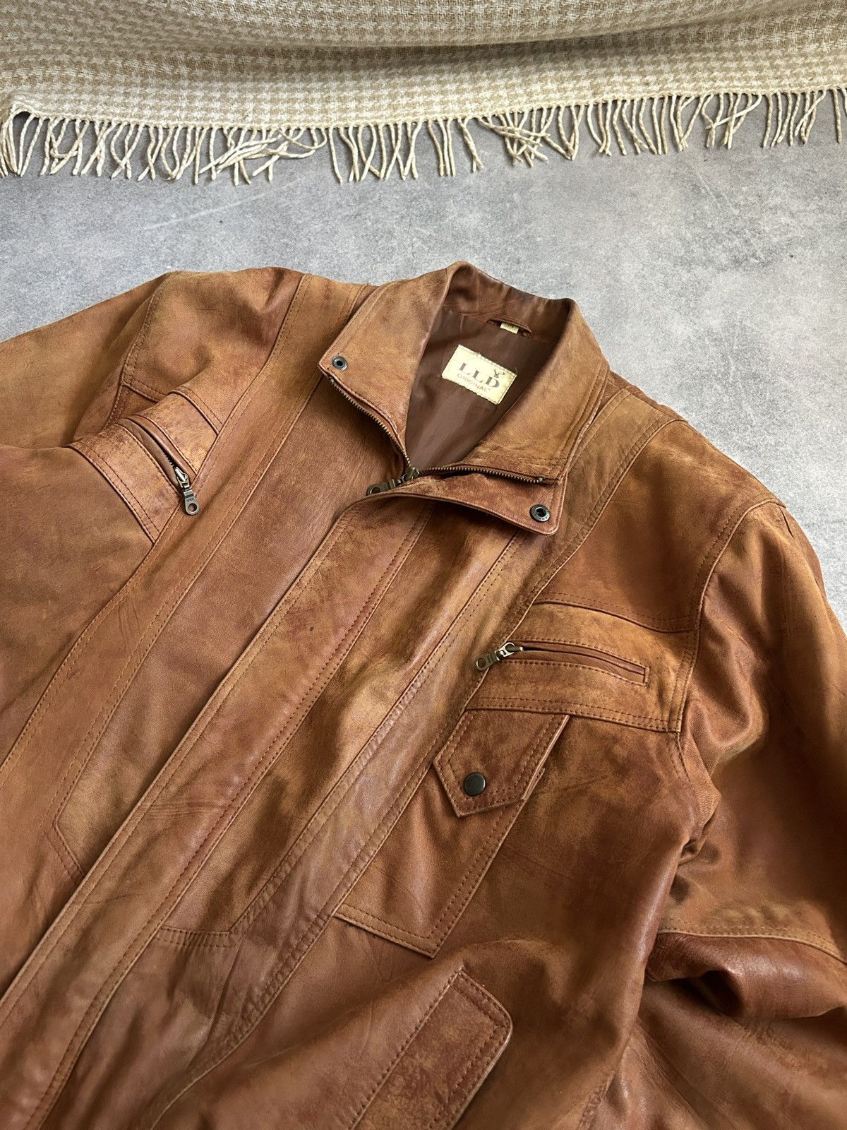 Genuine Leather Vintage LLD Cowboys True Leather jacket mens rare Size US M / EU 48-50 / 2 - 4 Thumbnail