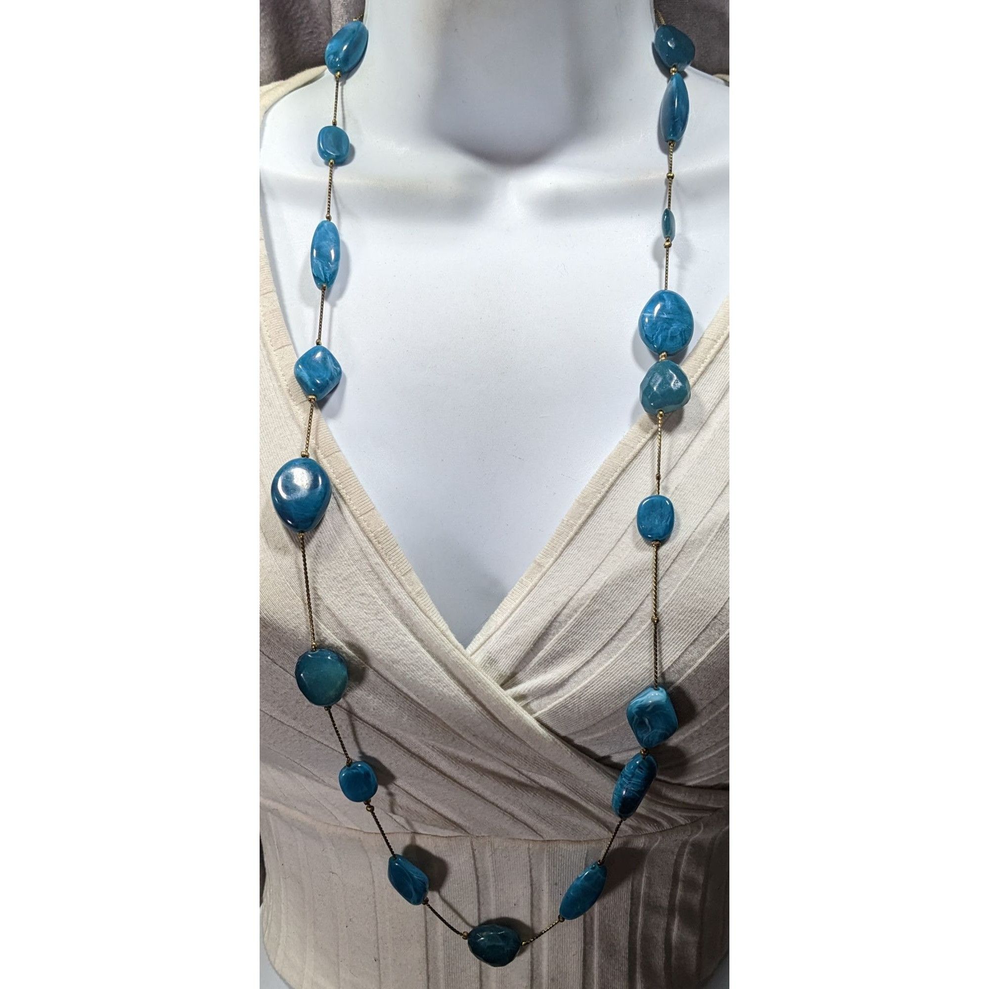 Other Swirly Blue Faux Stone Station Necklace On Gold Tone Chain Size ONE SIZE - 2 Thumbnail