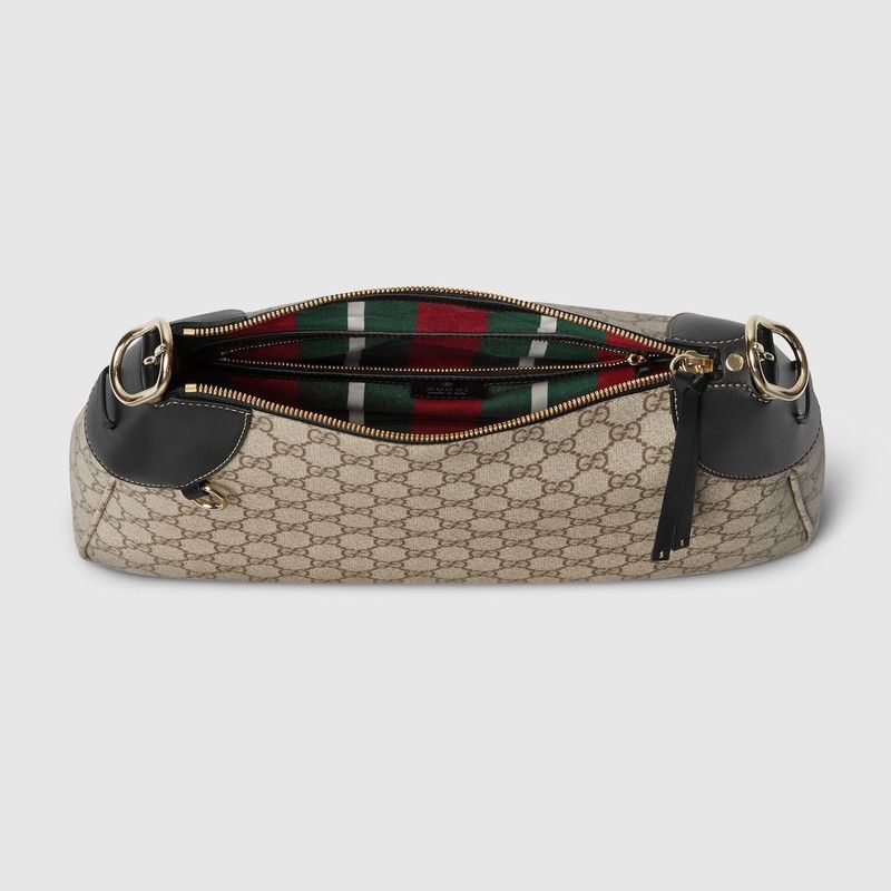 Gucci o1la5ras0526 Size: OS / GG Emblem Large Shoulder Bag Size ONE SIZE - 8 Thumbnail