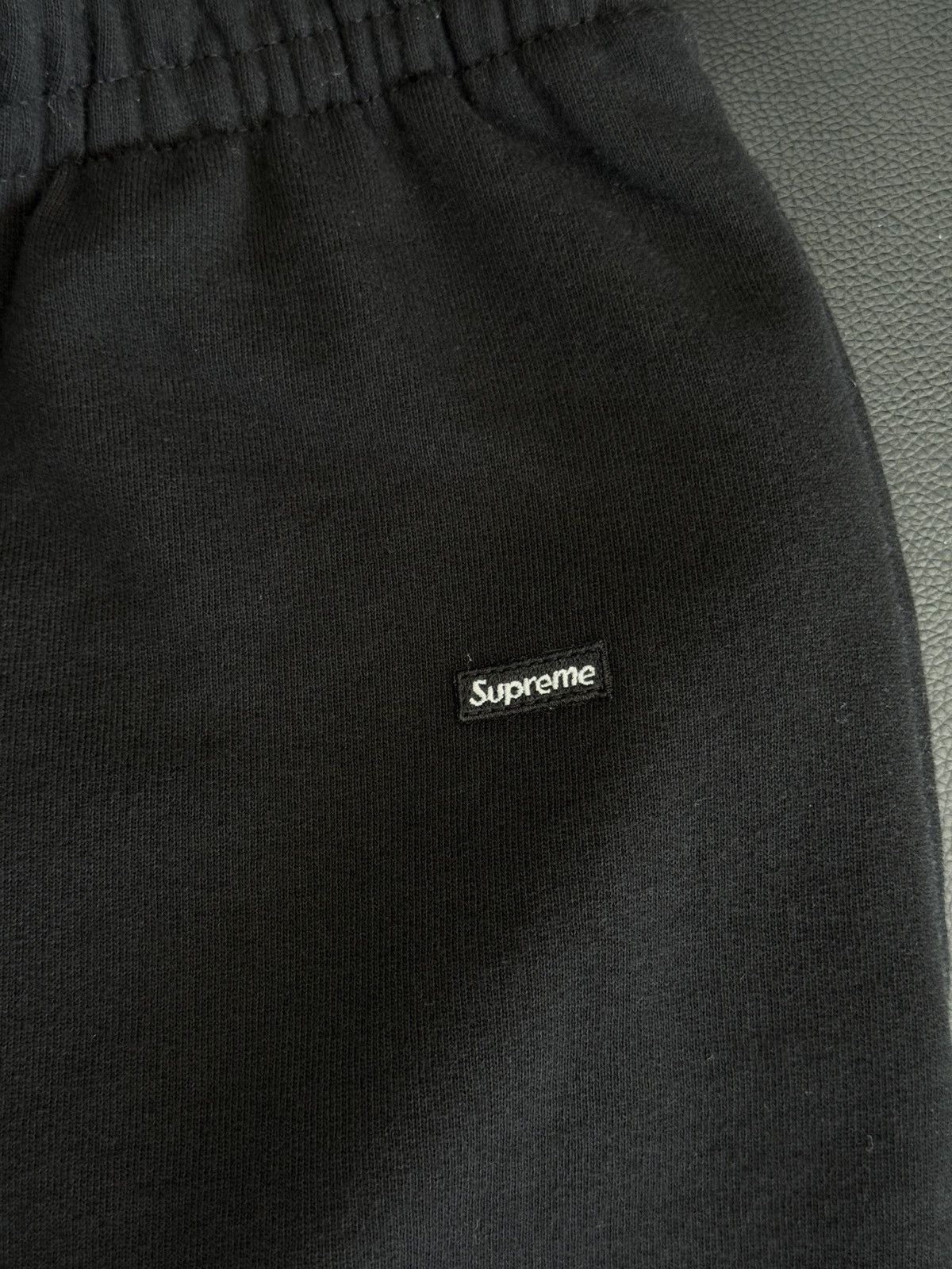 Supreme Supreme Black Shorts Size Small Brand New Size US 29 - 4 Thumbnail