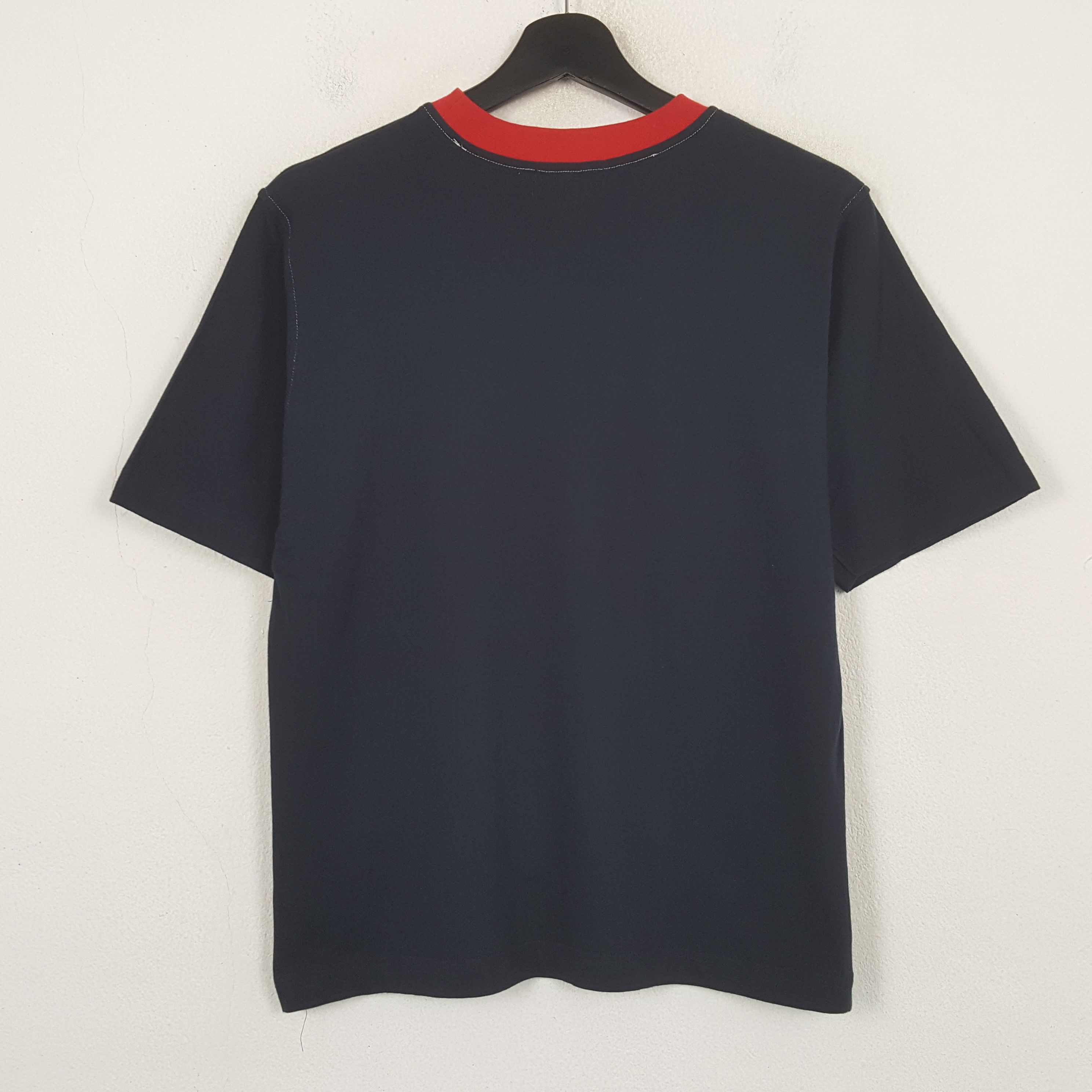 Burberry Burberrys Of London Fashion Brand Tshirt C299N13 Size US M / EU 48-50 / 2 - 3 Thumbnail
