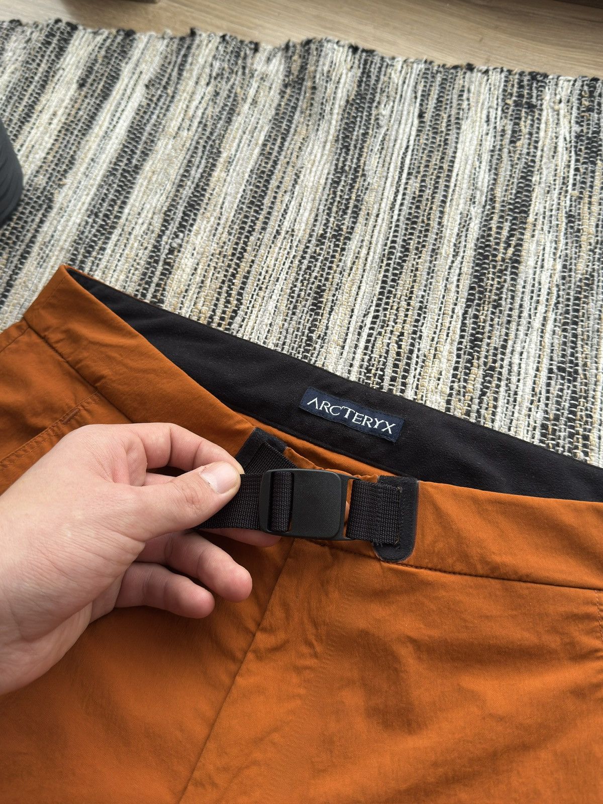 Arc'teryx Arcteryx Nylon Metal Orange Cargo Tracking Shorts Size S Size US 30 / EU 46 - 8 Thumbnail