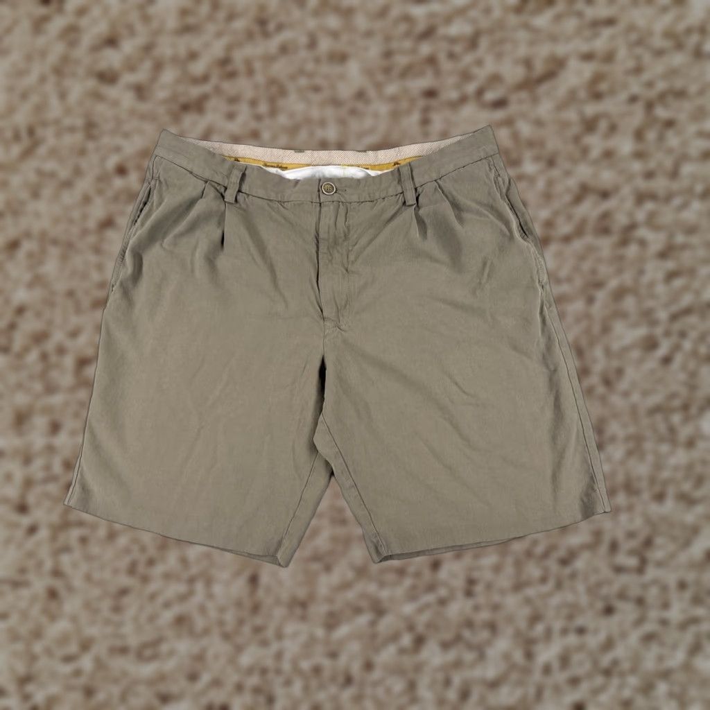 Tommy Bahama Tommy Bahama Shorts Men Bermuda 35 Beige Pleated Silk Easy Care Pocket Cargo Logo 9in Inseam Modern Size US 35 - 1 Thumbnail
