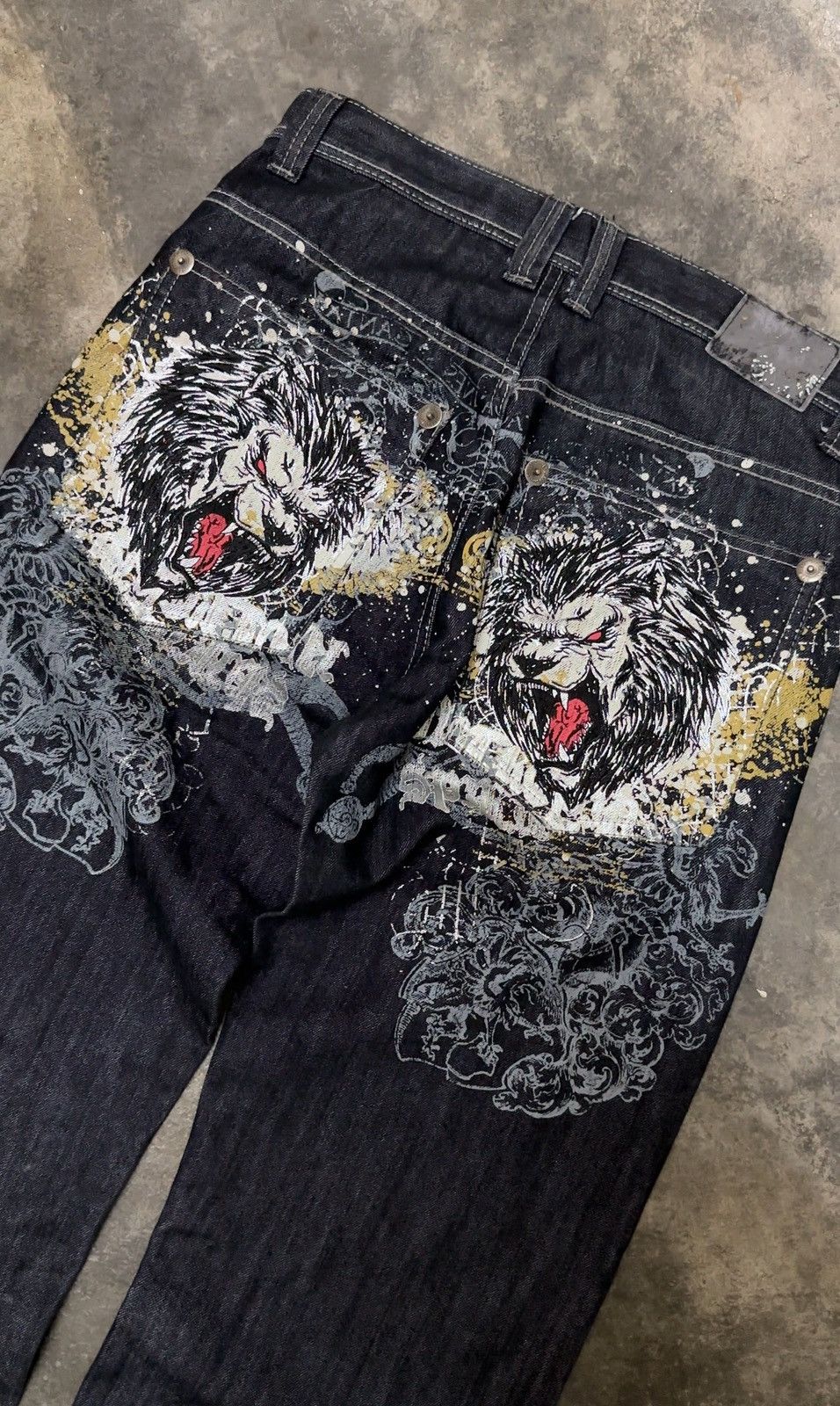 Other RARE EMBROIDERED TRADITIONAL JAPANESE DESIGN BAGGY JEANS Size US 32 / EU 48 - 2 Thumbnail