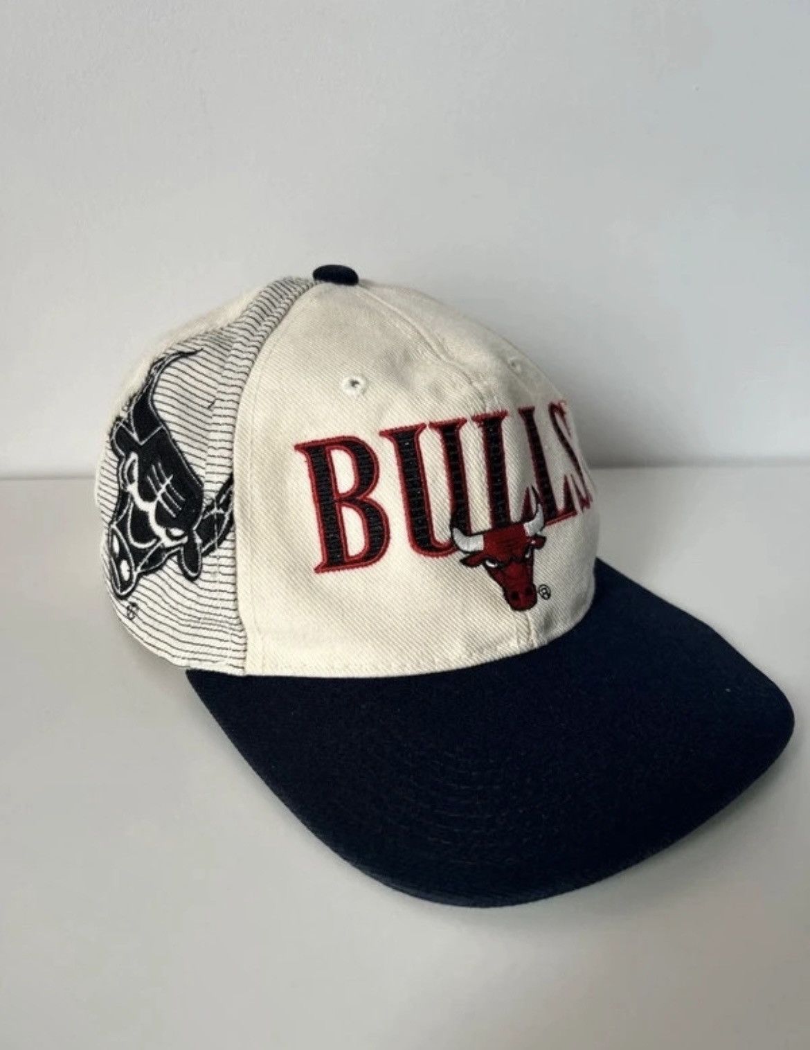 Sports Specialties NBA Chicago Bulls Shadow Hat Sports Specialties Snapback Cap Size ONE SIZE - 1 Thumbnail
