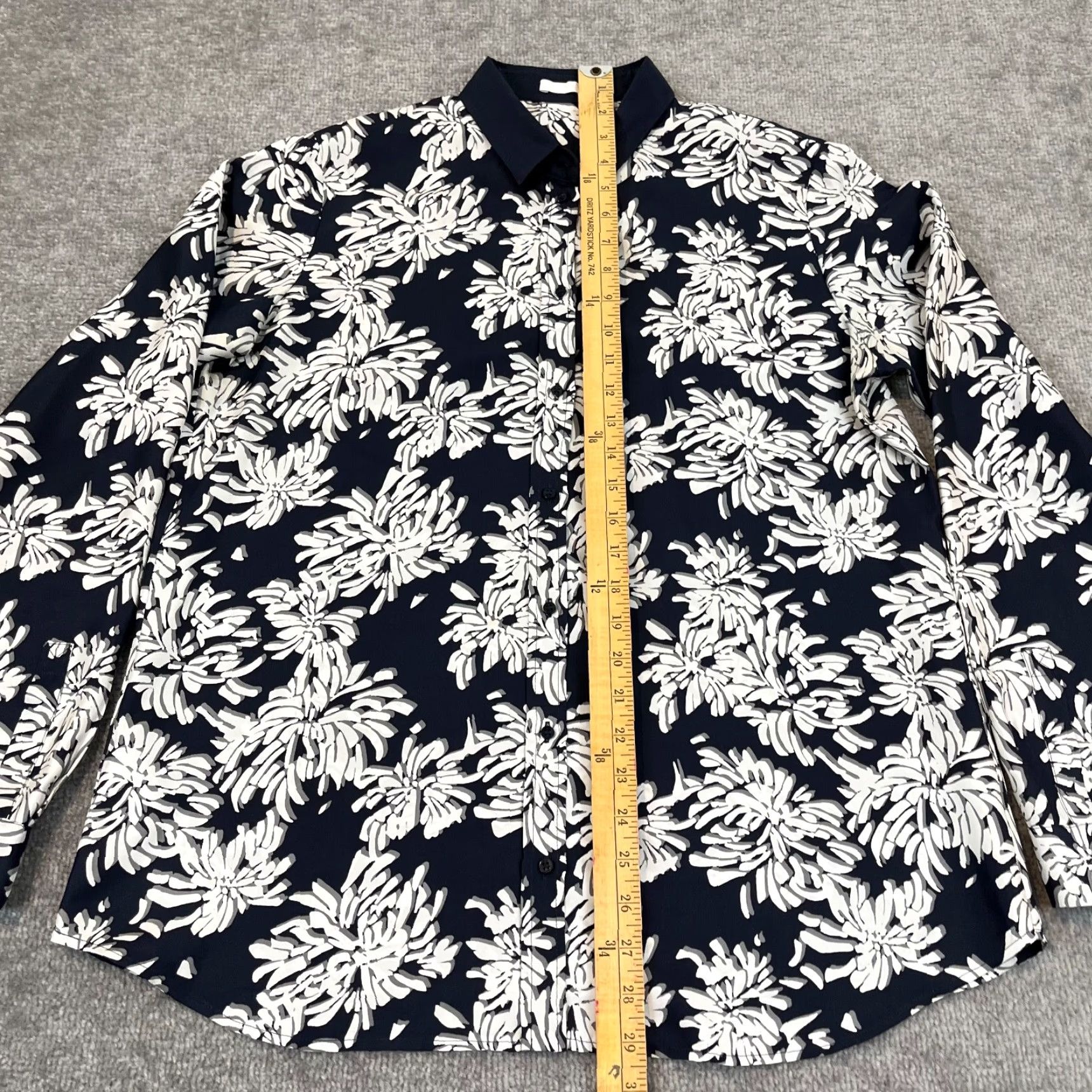 Hugo Boss HUGO BOSS Long Sleeve Button-Up Shirt Women's M Multicolor Floral Silk Casual Size M / US 6-8 / IT 42-44 - 4 Thumbnail