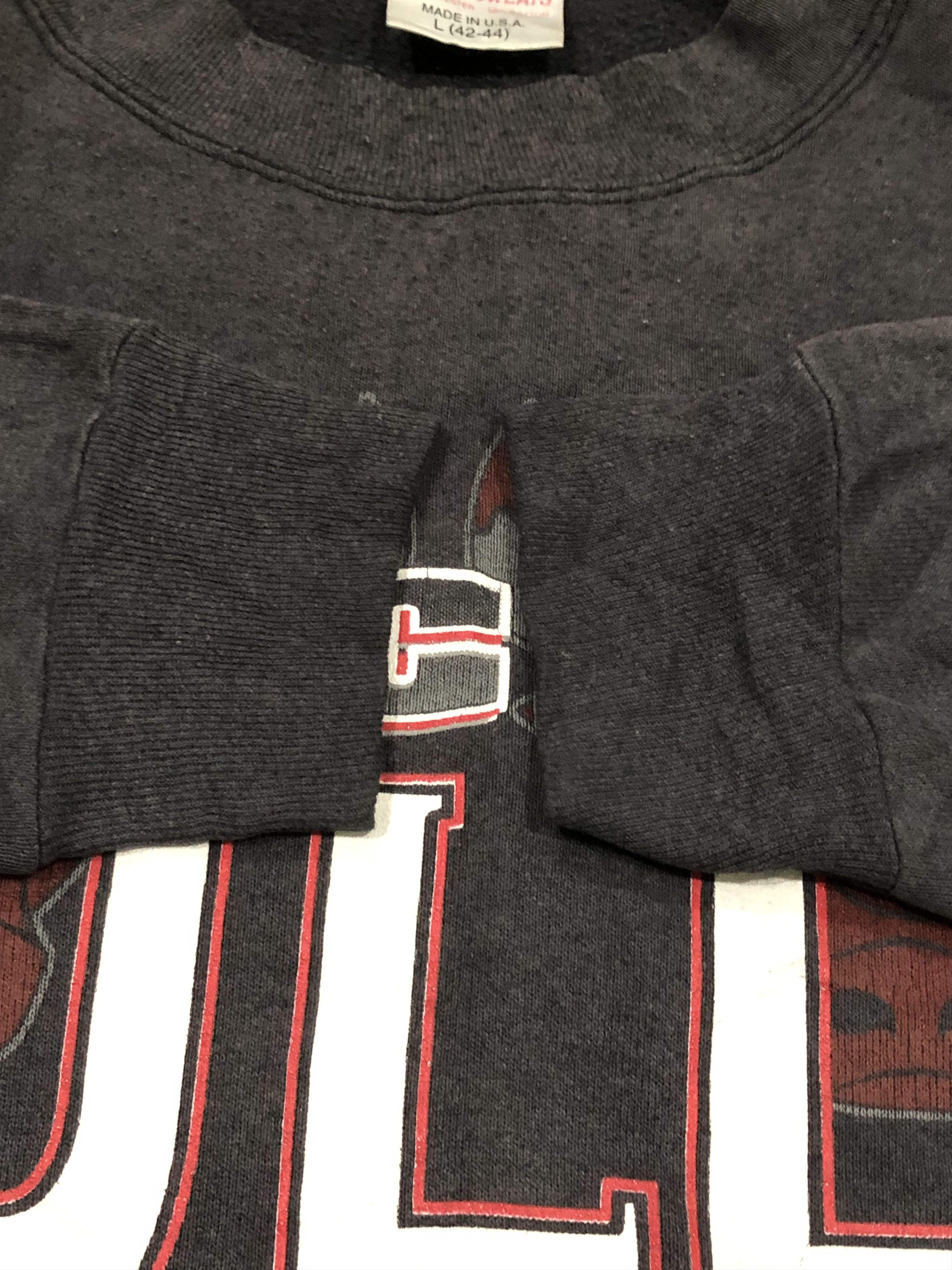 NBA × Vintage Vintage NBA Chicago Bulls By Oneita Power Sweats Size US L / EU 52-54 / 3 - 7 Thumbnail