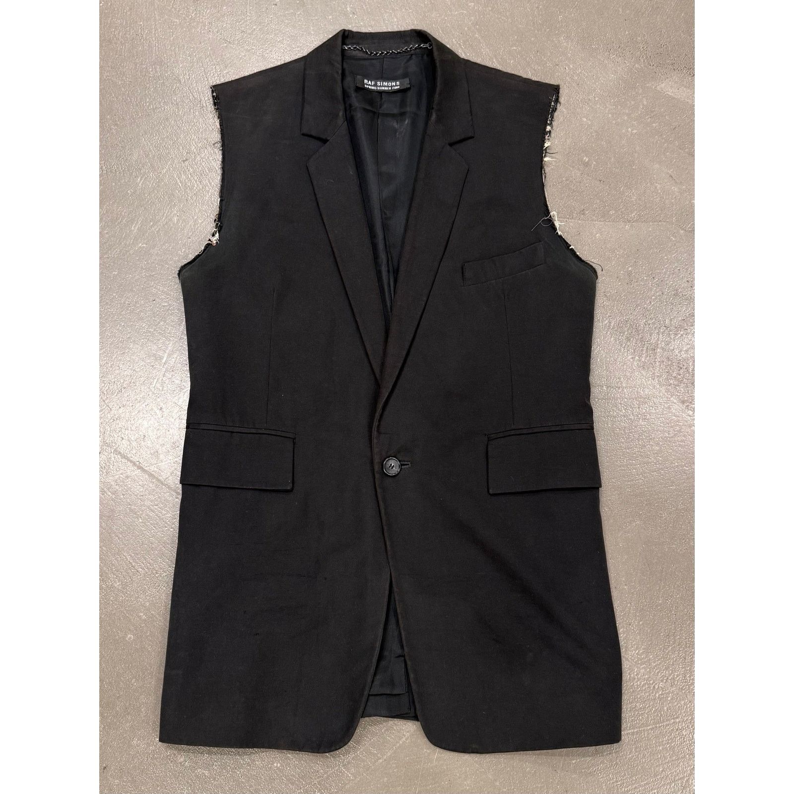 Raf Simons S/S2000 Raf Simons distressed vest Size 38R - 1 Thumbnail