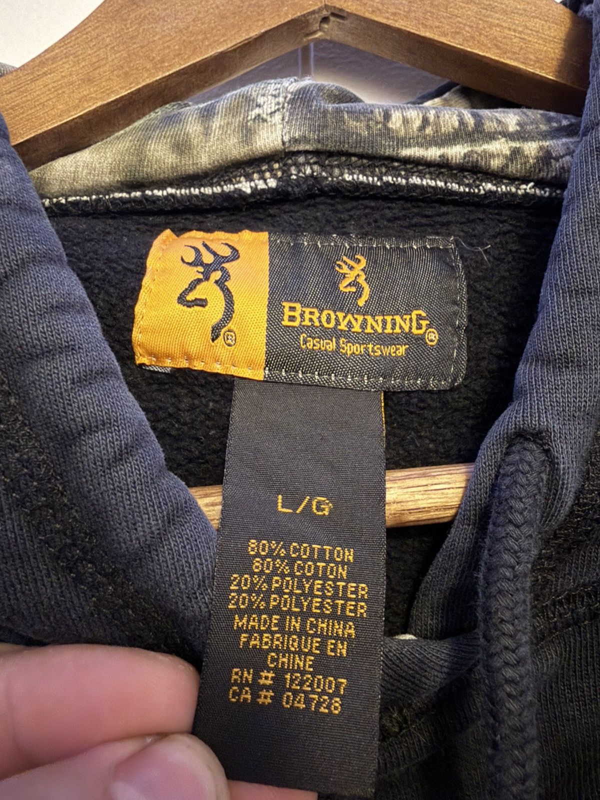 Vintage Browning black camo hoodie Size US L / EU 52-54 / 3 - 4 Thumbnail