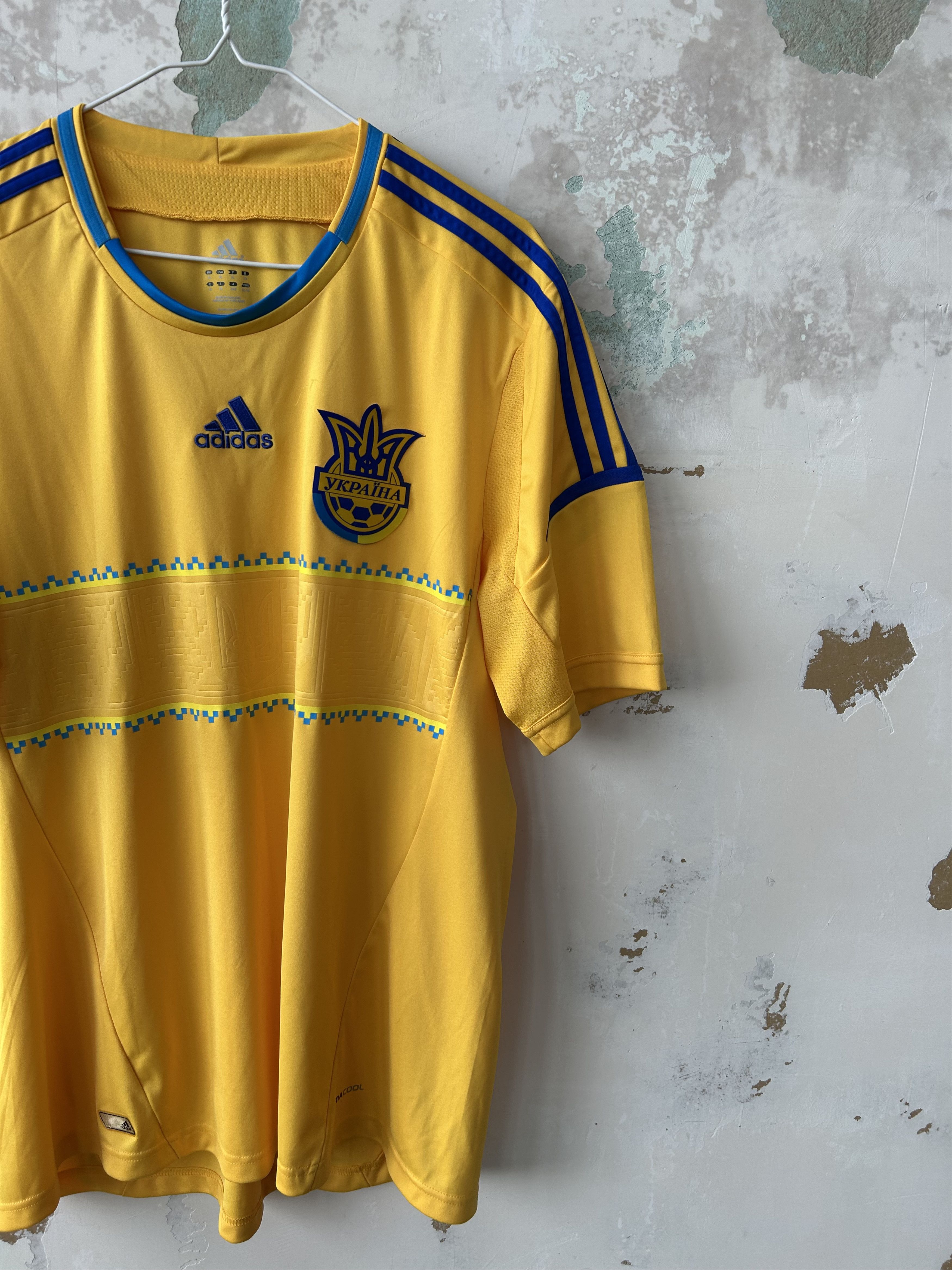 Adidas Ukraine National Football Soccer Team Jersey adidas size XL Size US XL / EU 56 / 4 - 3 Thumbnail