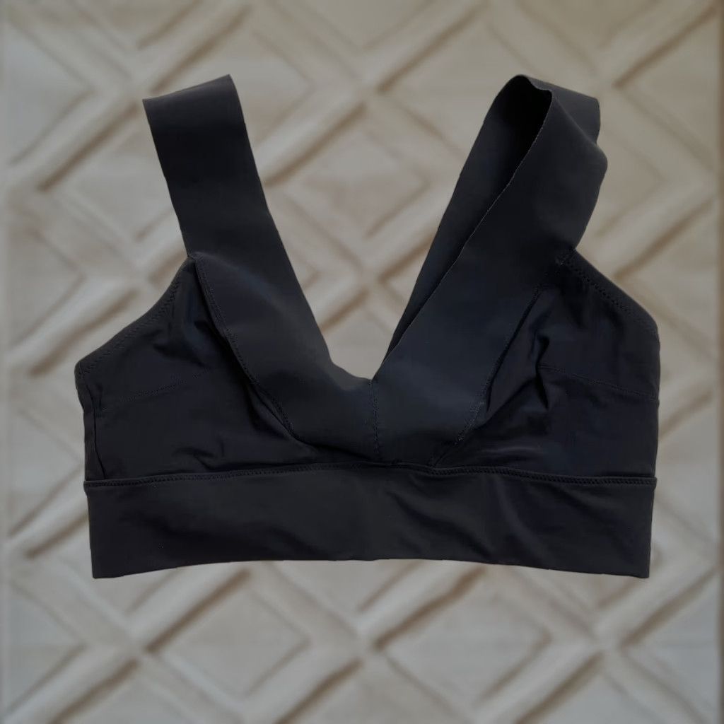 H&M H&M Black Tank Top Cropped V-Neck Sleeveless Shirt Womens 12 Party/Cocktail Elastic Band Size XL / US 12-14 / IT 48-50 - 1 Thumbnail