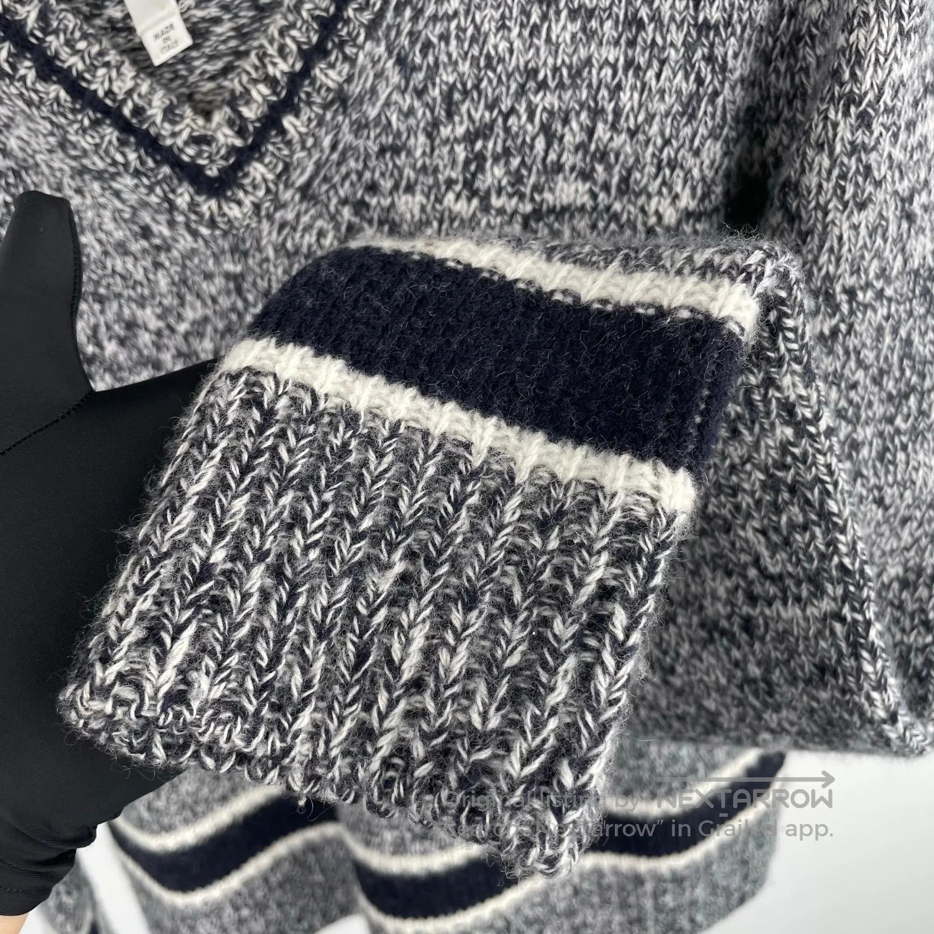 Dior Dior Academy style gray knitted V-neck cashmere sweater| Size XS / US 0-2 / IT 36-38 - 3 Thumbnail