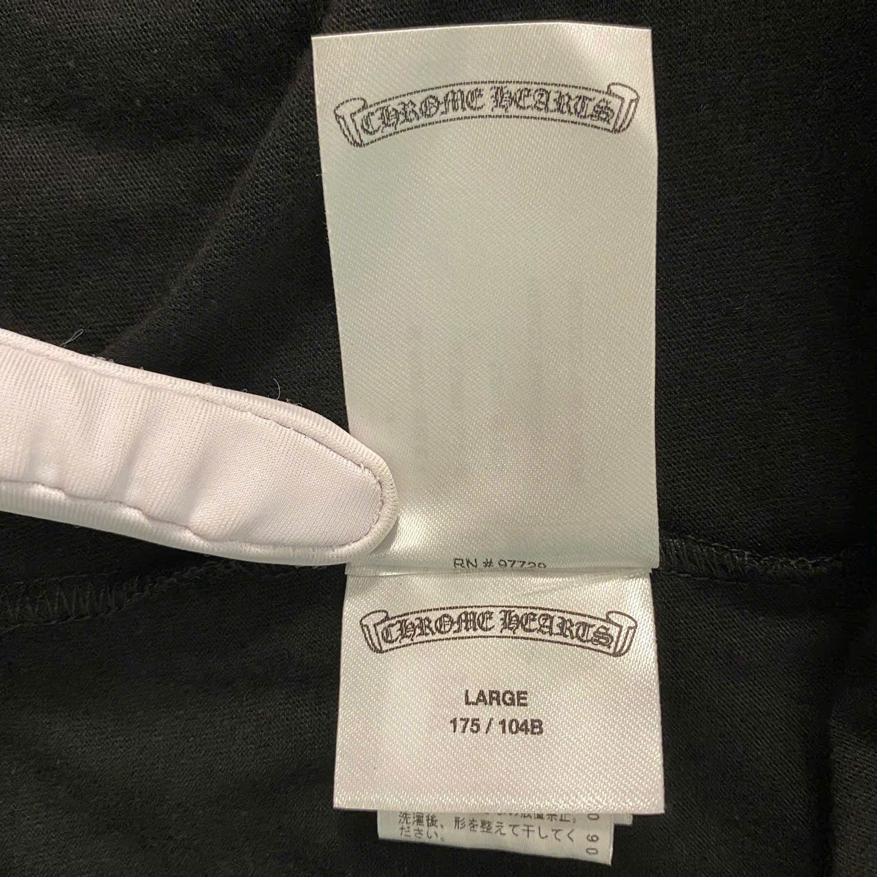 Chrome Hearts CHROME HEARTS Scroll Logo T Shirt Size US L / EU 52-54 / 3 - 11 Thumbnail