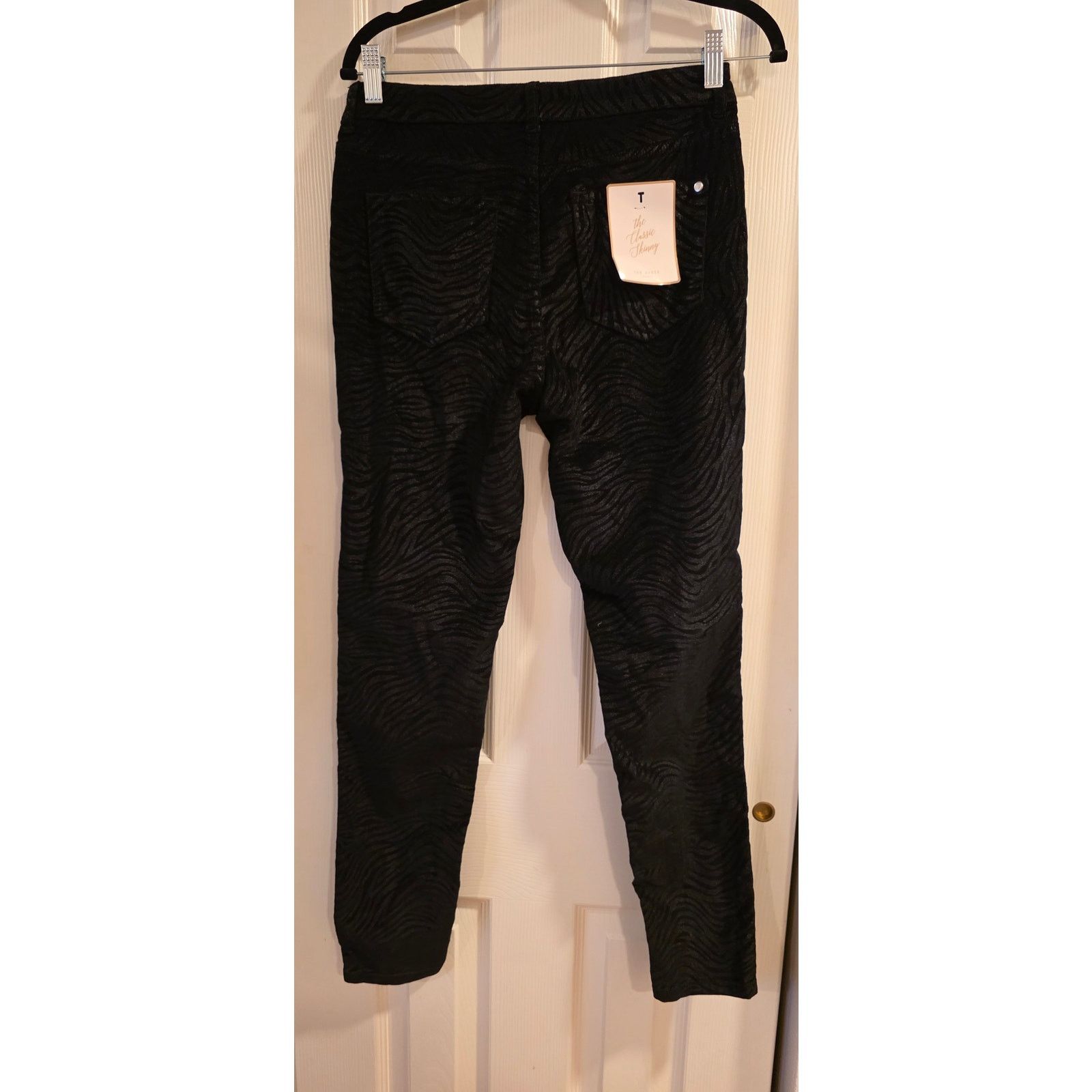 Ted Baker Ted Baker Zebra Printed Cord Skinny Jeans Size 29 NWT Size 29" - 6 Thumbnail