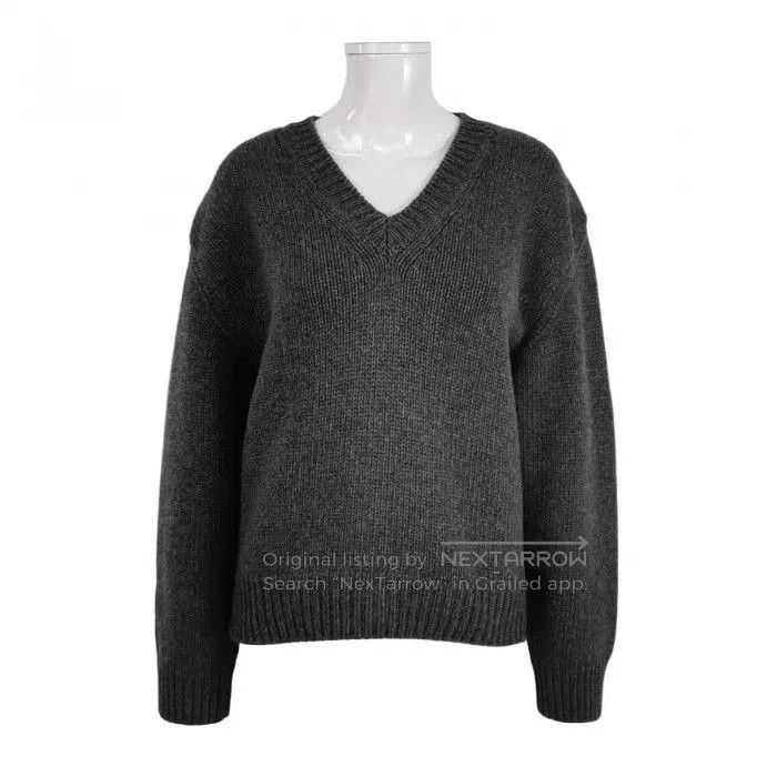 Prada Prada Wool Cashmere Blend V. Size XS / US 0-2 / IT 36-38 - 1 Thumbnail