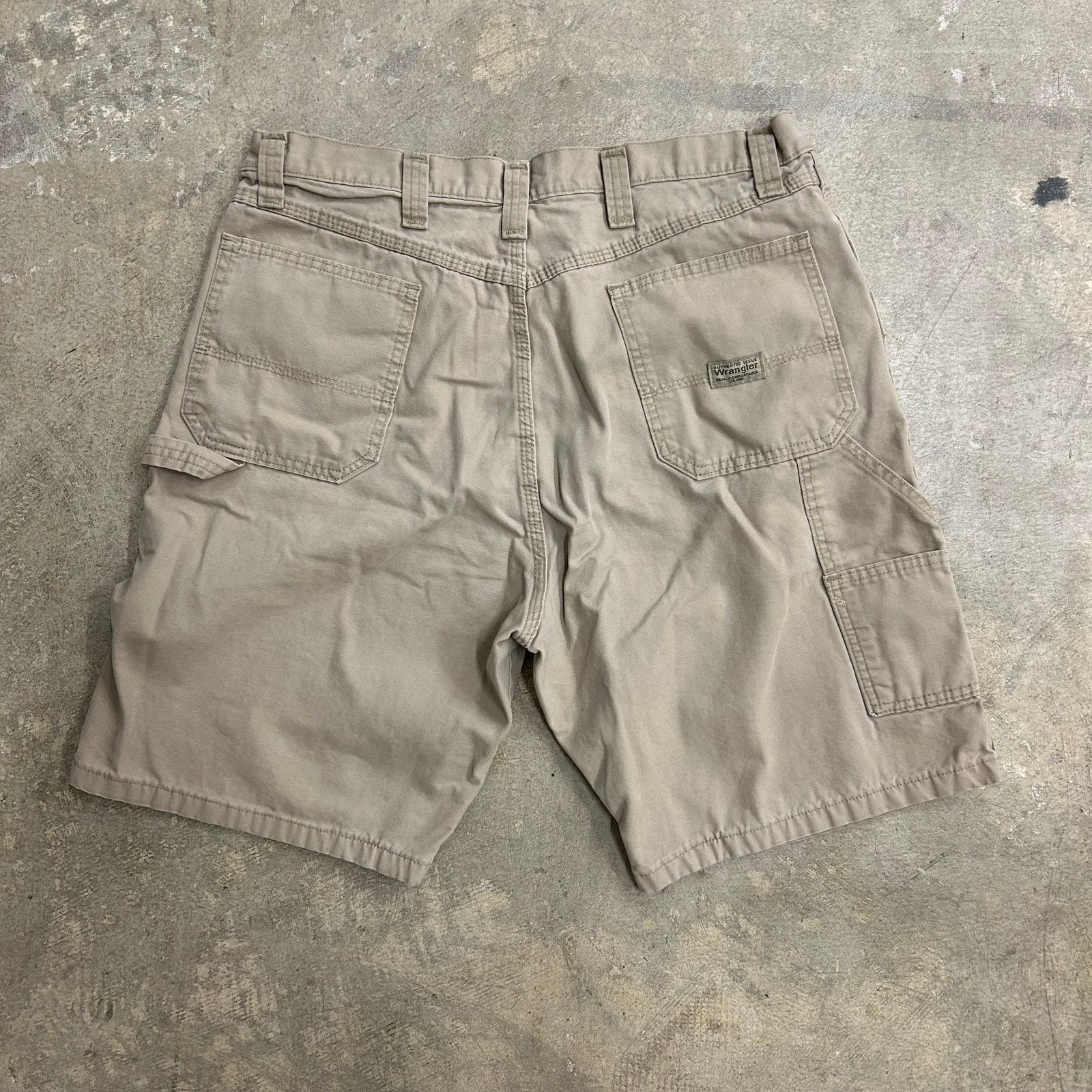Wrangler Wrangler Shorts Size US 36 / EU 52 - 2 Thumbnail