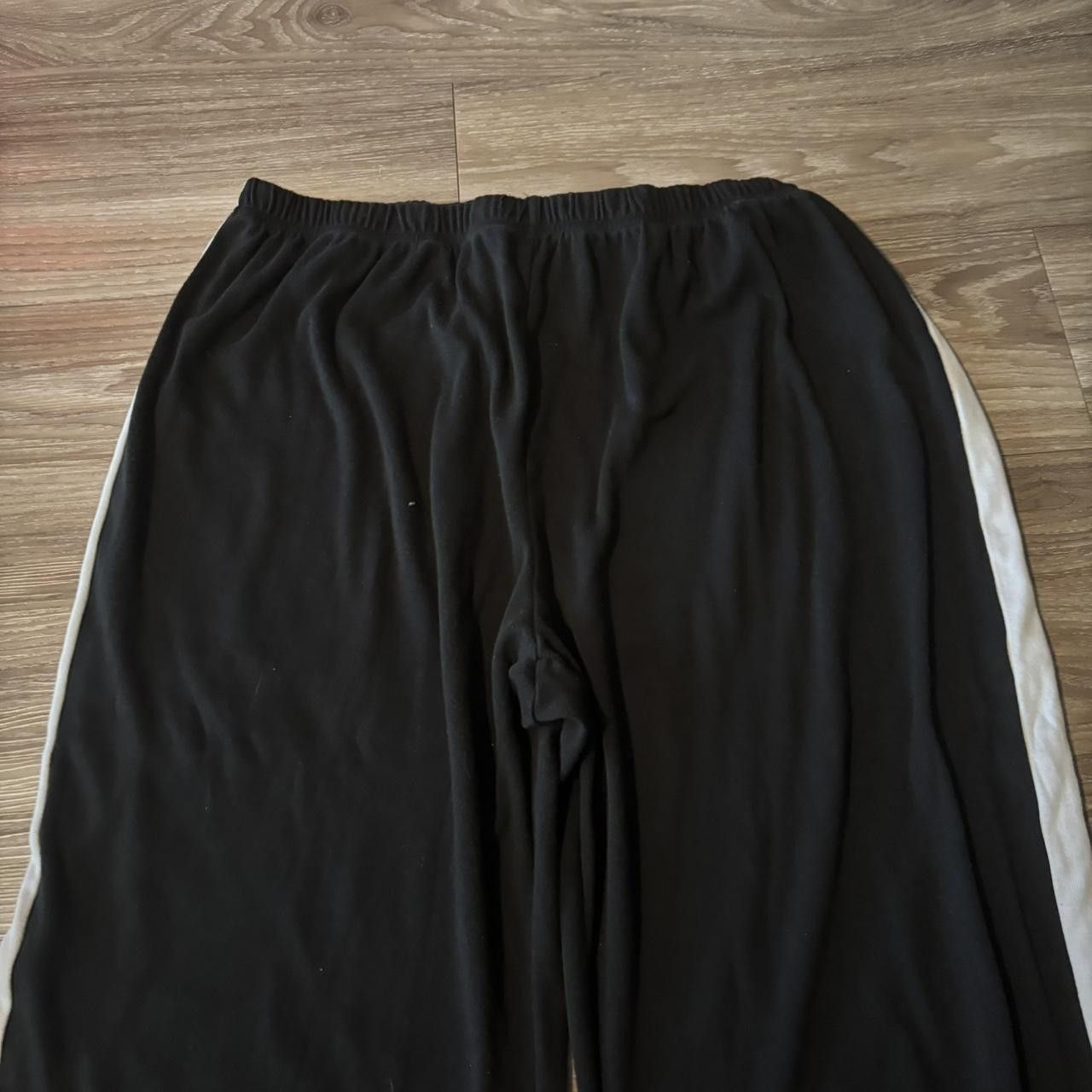 Vintage Crazy Vintage Y2K/2000s Baggy Black White Striped Sweatpants! Fits L Size US 36 / EU 52 - 4 Thumbnail