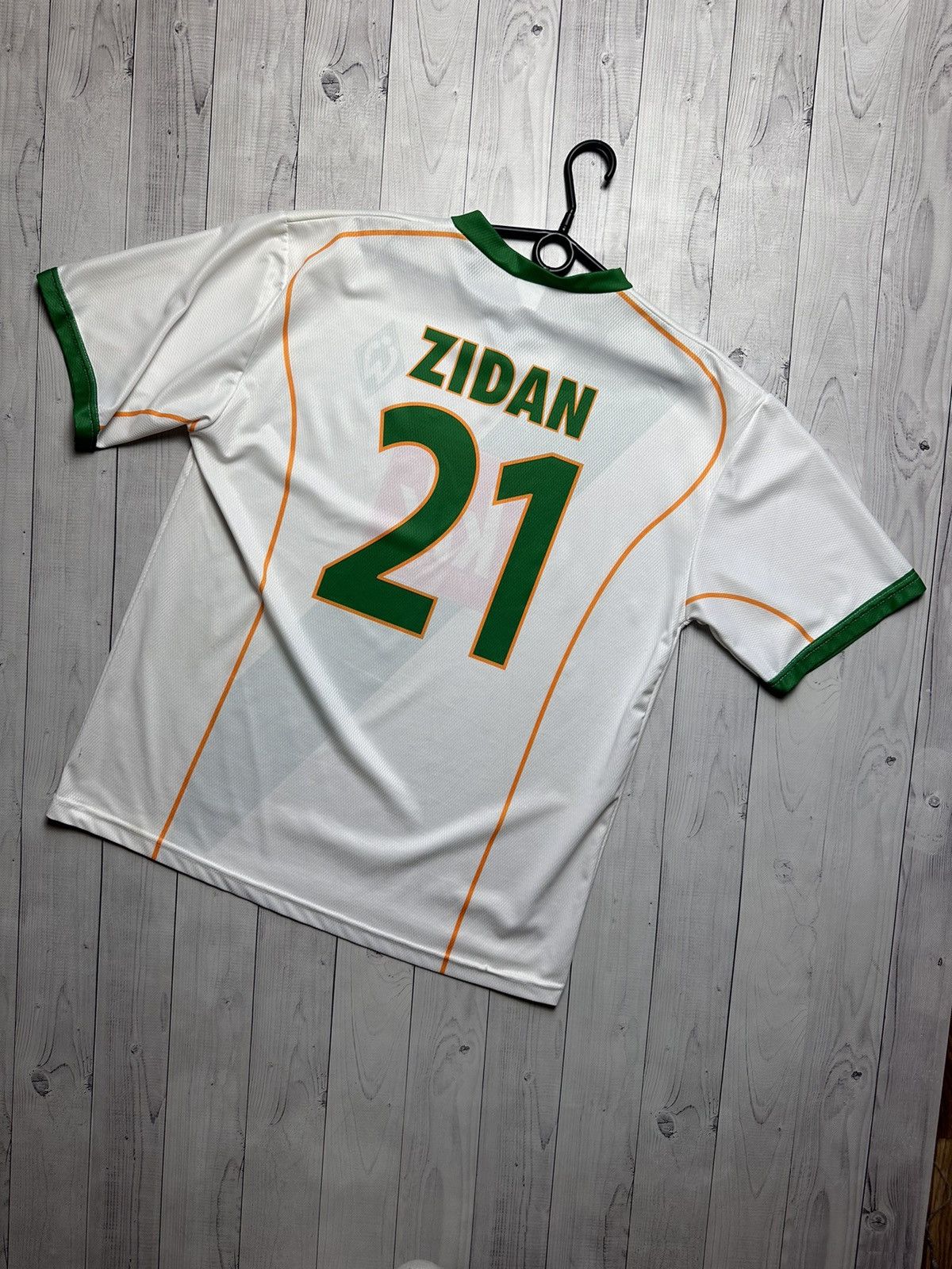 Vintage Rare Vintage 21 Zidan Bremen Werder size XL tee Size US M / EU 48-50 / 2 - 1 Thumbnail