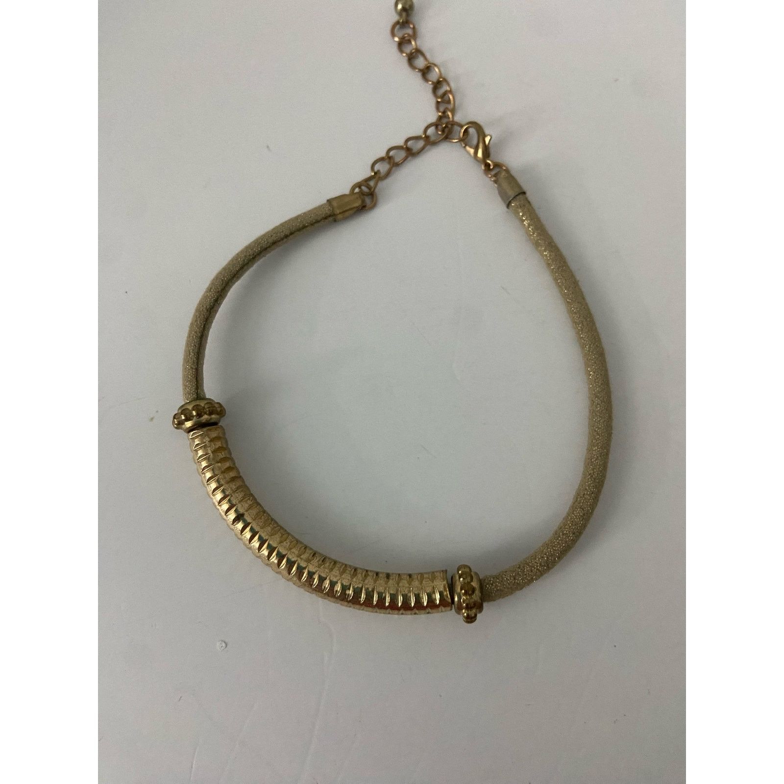 Other Stylish layered chain necklace gold tone with green beads Size ONE SIZE - 3 Thumbnail