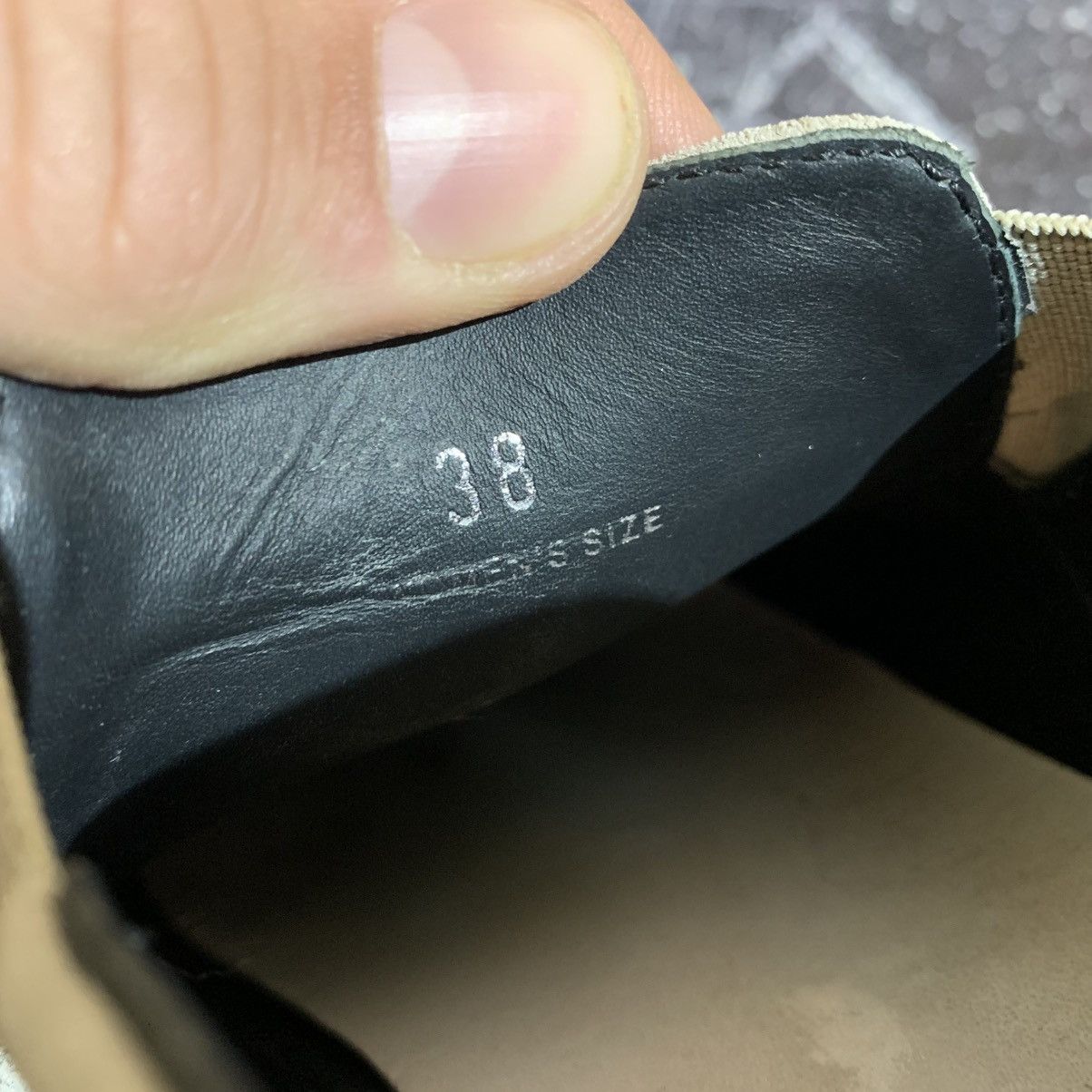 Tod's Tod’s Women’s Suede Sneakers Size 38 EU Size US 8 / IT 38 - 9 Thumbnail