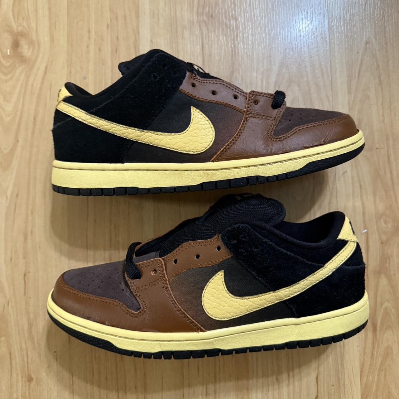 Nike Nike 2012 low pro sb dunk black/tan Size US 7 / EU 40 - 1 Thumbnail