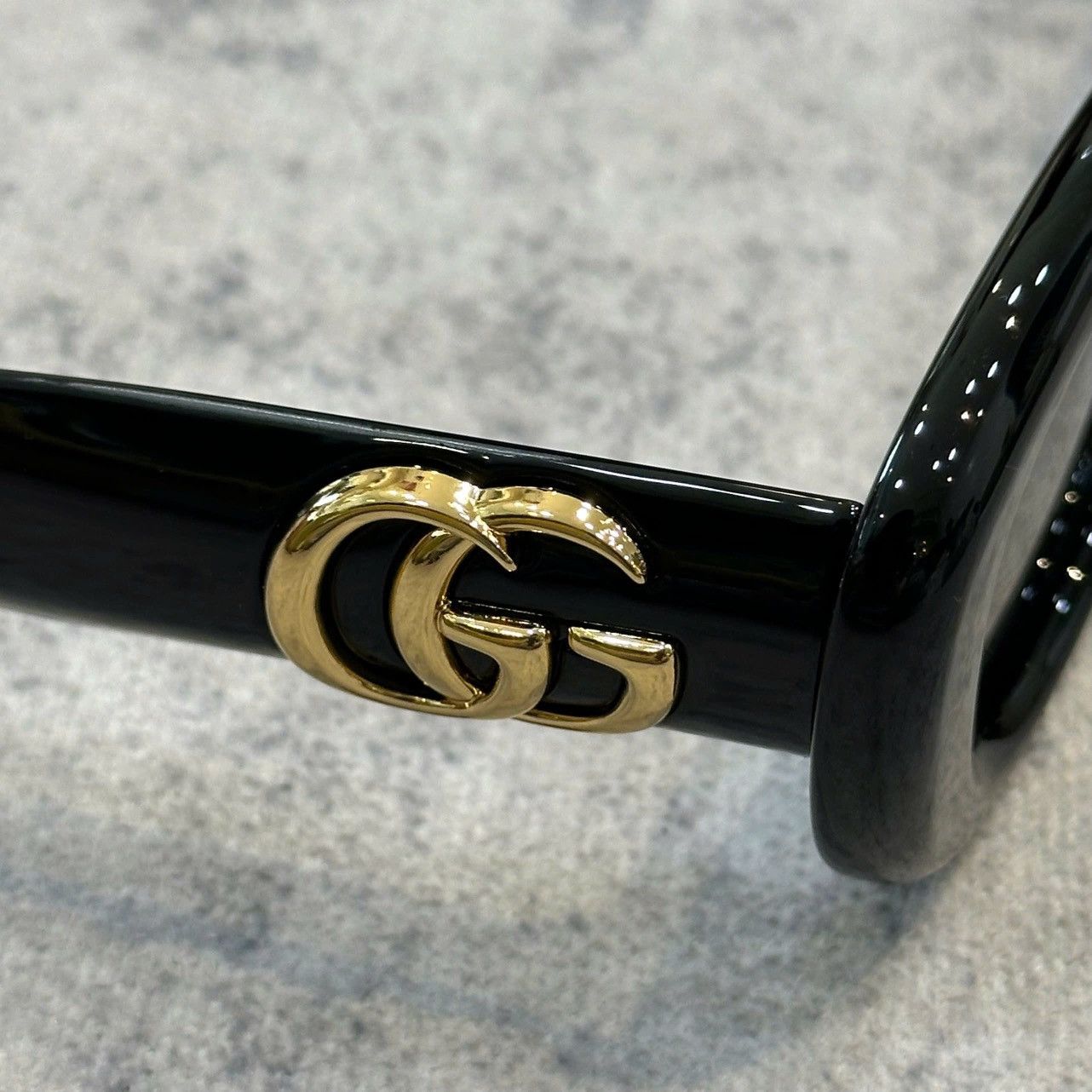 Gucci GUCCI GG1829SK 001 Size ONE SIZE - 3 Thumbnail