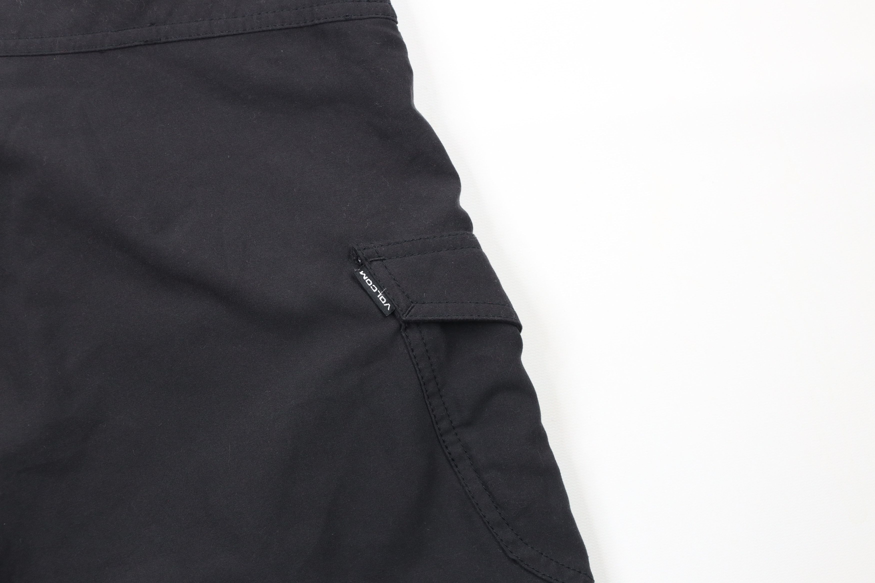 Vintage × Volcom Vintage Volcom Out Surfing Board Shorts Swim Trunks Black Size US 42 / EU 58 - 9 Thumbnail