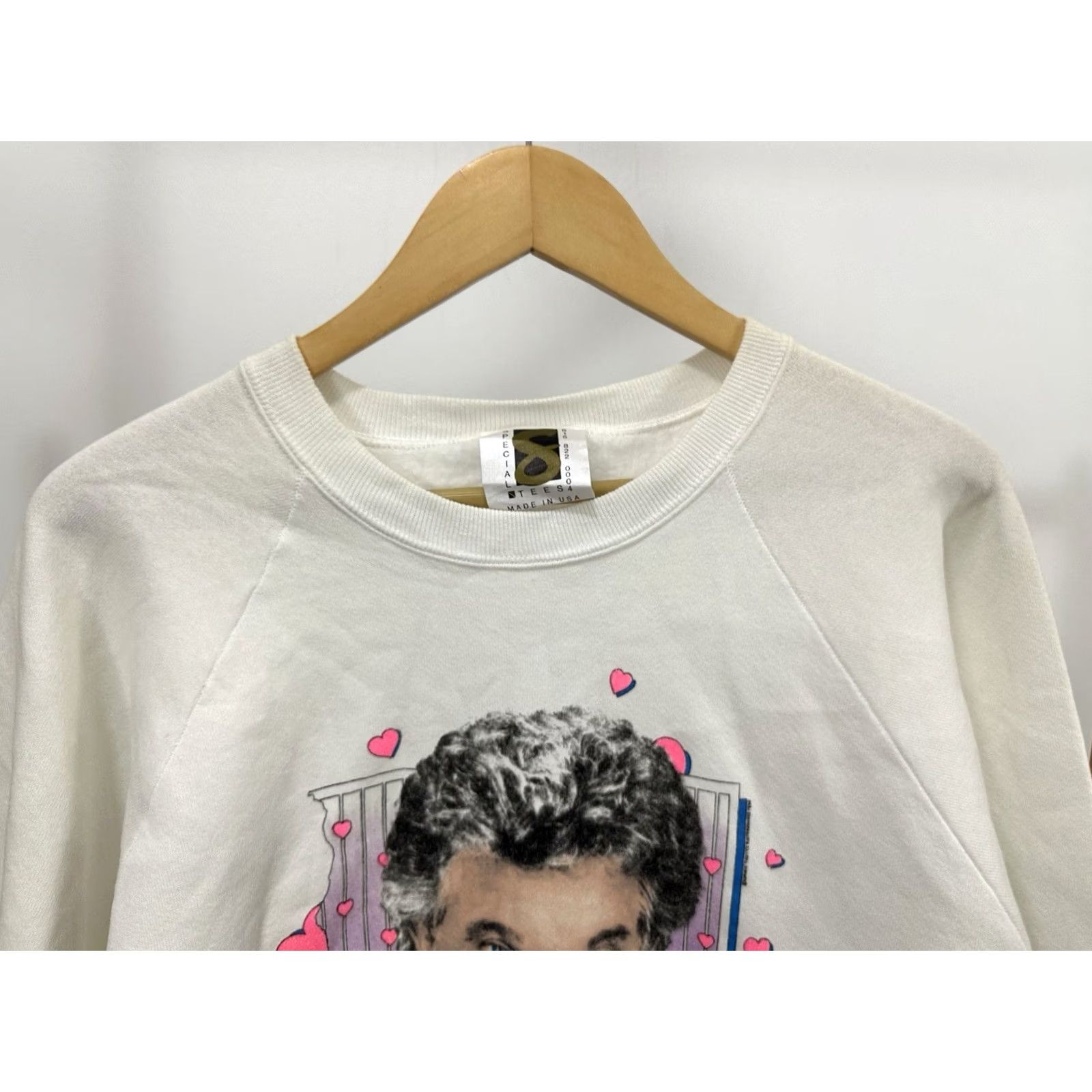 Fruit Of The Loom VTG Conway Twitty Country Music Icon Heart Raglan Crewneck Tour Sweatshirt XL Hoodie Men White Guitar Concert 90s Fans Womens Mens Size US XL / EU 56 / 4 - 6 Thumbnail