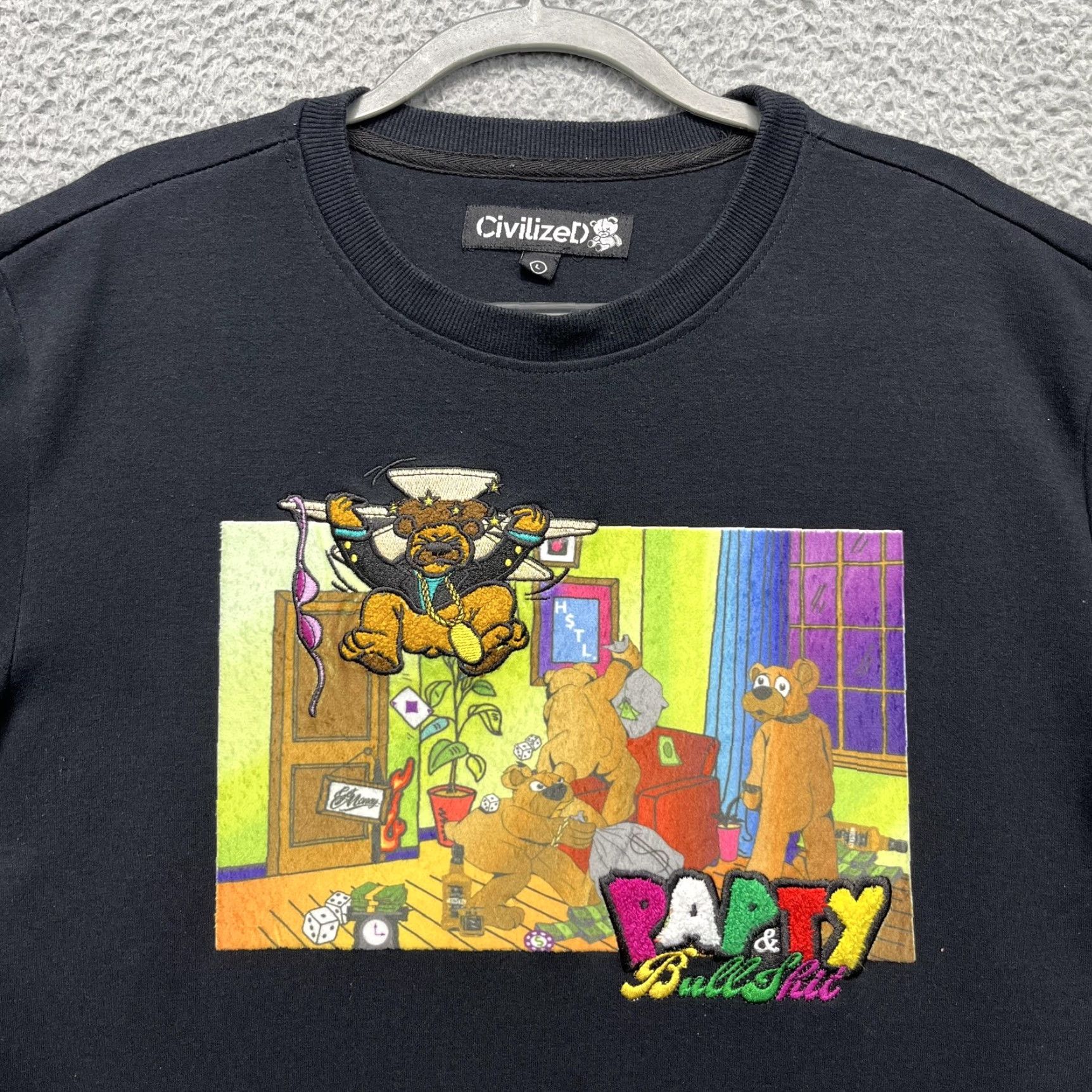 Vintage CivilizeD Sweatshirt Mens Large Black Bear Graphic Pockets Party & Bull#hit Size US L / EU 52-54 / 3 - 2 Thumbnail