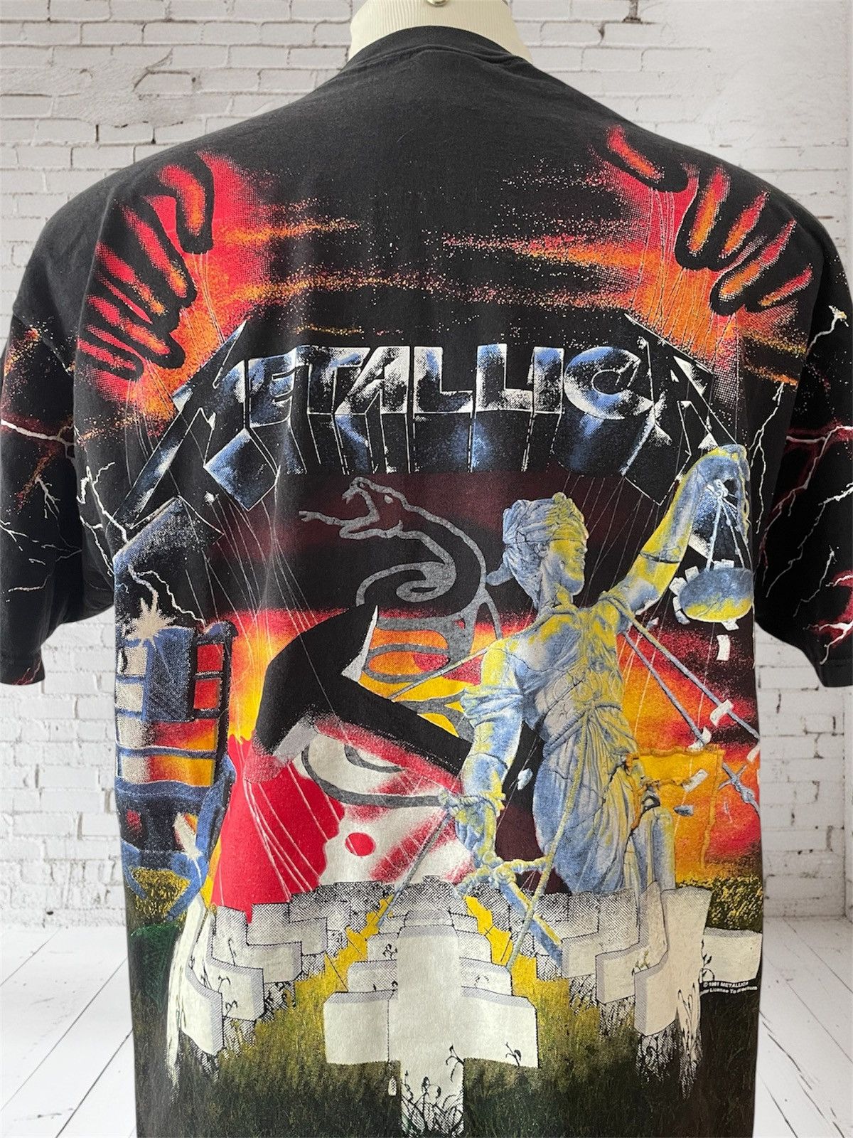Jerzees Vintage Metallica “Master of Puppets” T-Shirt, AOP, 2 Size US XL / EU 56 / 4 - 7 Thumbnail