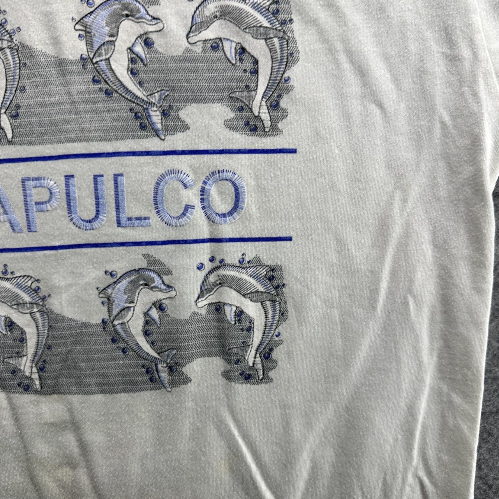 Vintage VINTAGE Original Beach Acapulco Shirt Mens Small White Dolphins Graphic 90s Beach Travel Marine Country Crew Neck Short Sleeve T-Shirt Mens Size US S / EU 44-46 / 1 - 6 Thumbnail