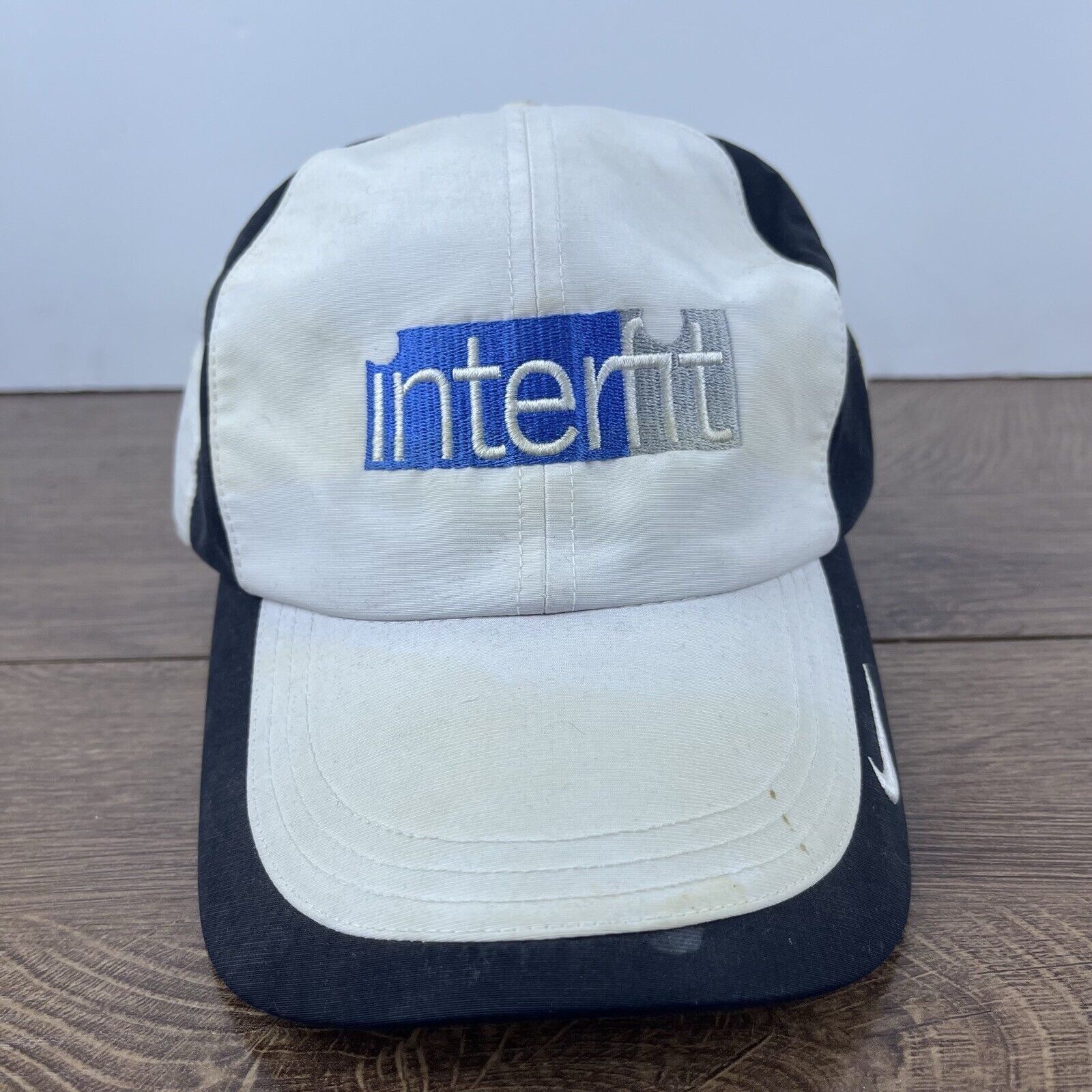 Nike Interfit Nike Hat White Adjustable Hat White Adult Size Hat Size ONE SIZE - 2 Thumbnail