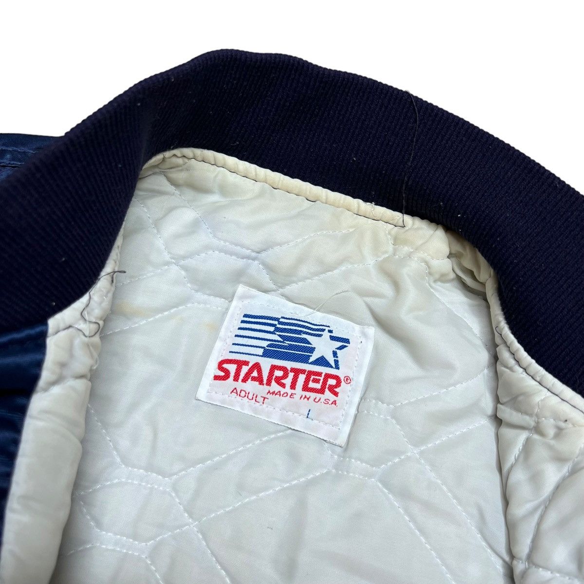 NCAA × Starter × Vintage Vintage 80s NCAA Fighting Illini Starter Satin Bomber Jacket Size US L / EU 52-54 / 3 - 3 Thumbnail