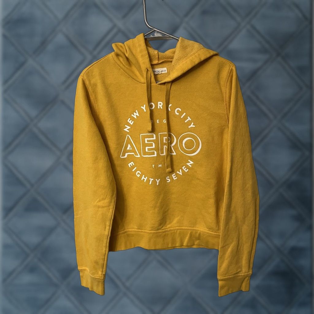 Vintage Aéropostale Hoodie Womens Size Large Yellow Graphic Pullover Size L / US 10 / IT 46 - 1 Thumbnail