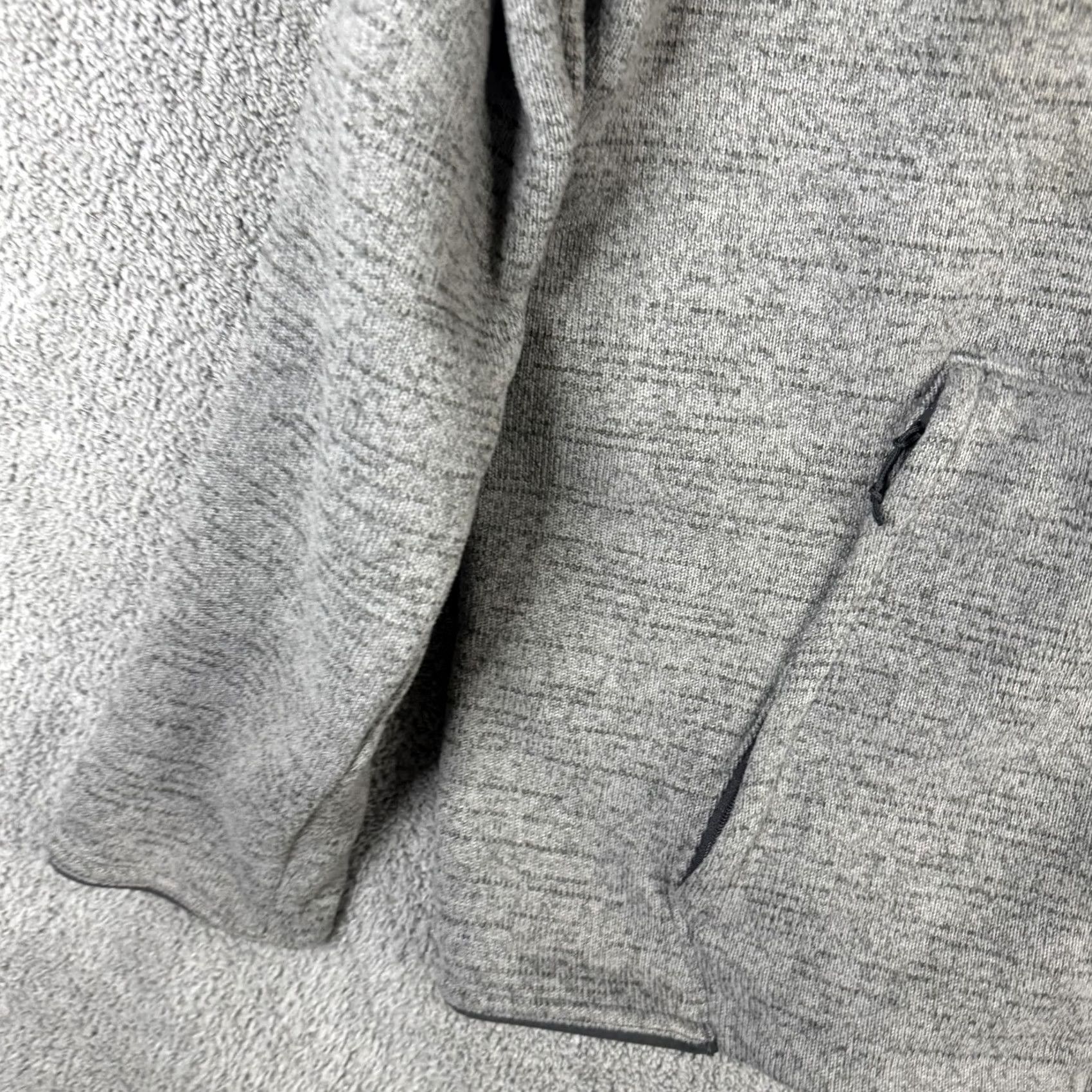 Under Armour Under Armour Jacket Mens XL Gray Camouflage Yoke Fleece Full Zip Pockets Size US XL / EU 56 / 4 - 2 Thumbnail