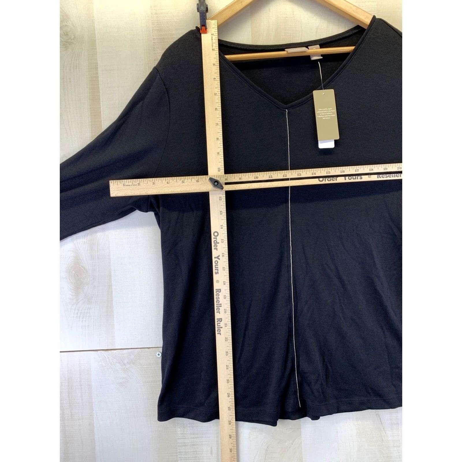 Vintage Chico’s Long Sleeve Top Black NWT-5035 Beaded Front 3 Chain V-Neck Women Regular Size 3 Size XS / US 0-2 / IT 36-38 - 6 Thumbnail