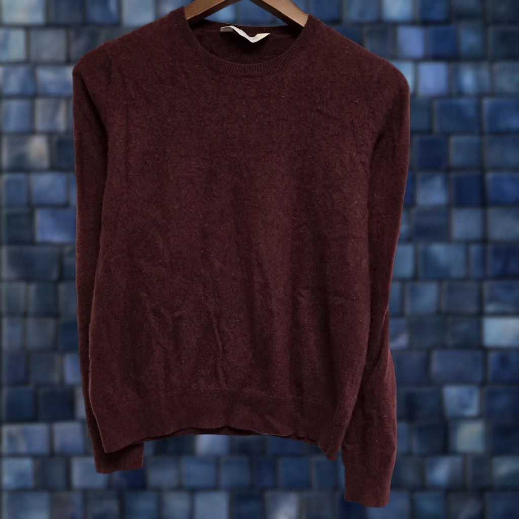 Everlane Everlane Cashmere Crew Neck Sweater Pullover S Women Burgundy Moon Star Accents Knit Long Sleeve Fall Size S / US 4 / IT 40 - 1 Thumbnail