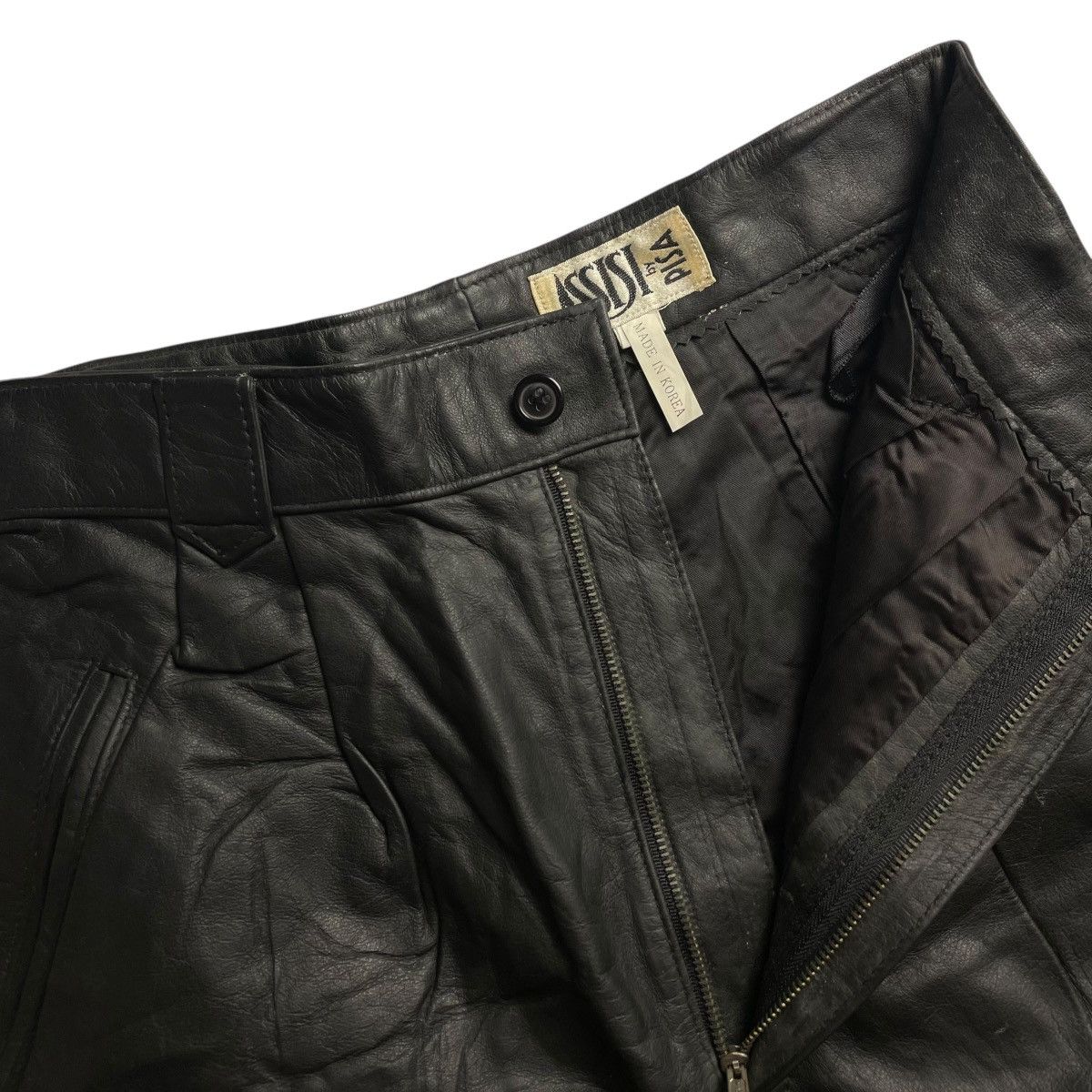 Genuine Leather BRAND NEW OLD STOCK COWHDE GENUINE LEATHER SHORTS Size 24" / US 00 / IT 34 - 15 Thumbnail
