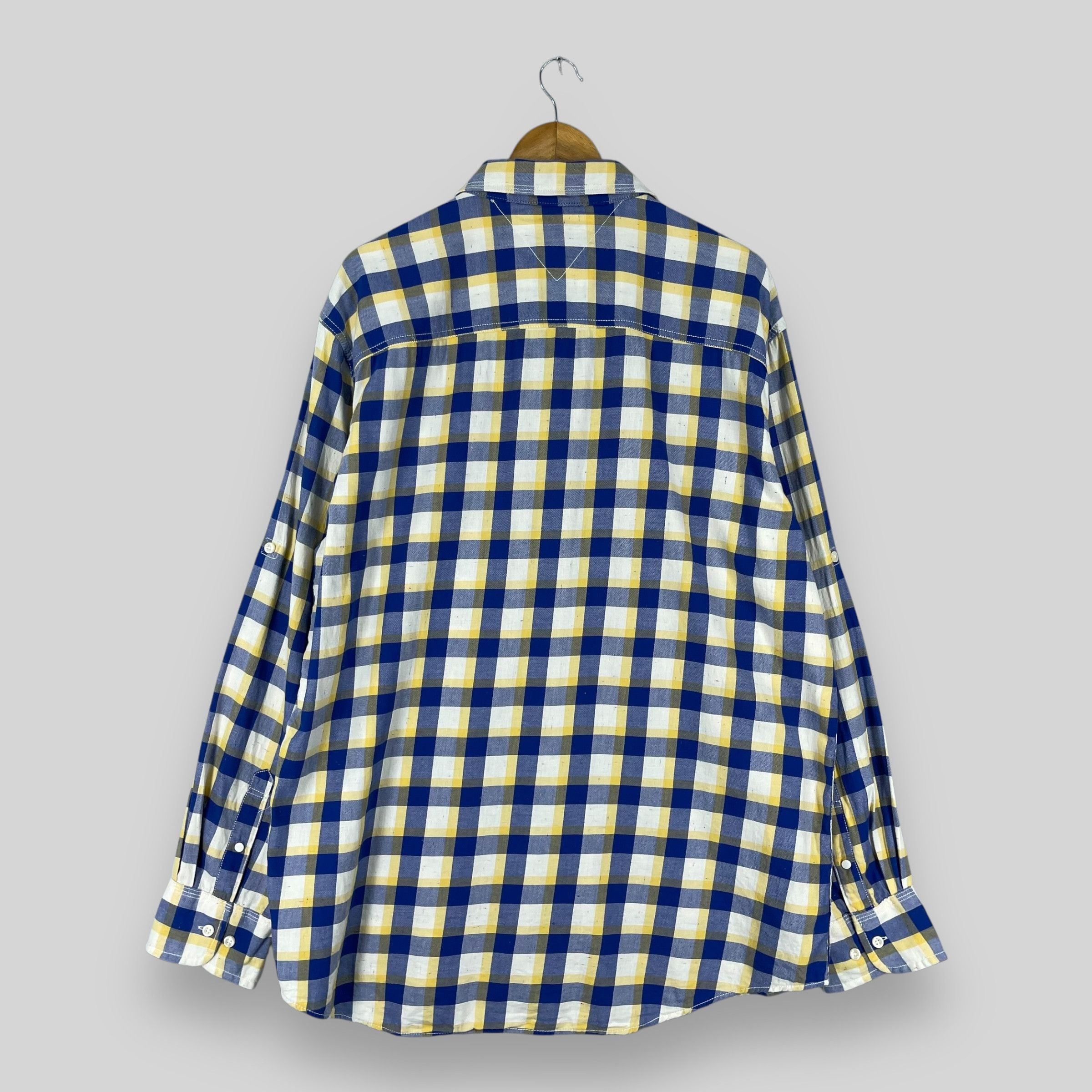 Tommy Hilfiger Vintage TOMMY HILFIGER Plaid Tartan Button Up Flannel Size US XXL / EU 58 / 5 - 8 Thumbnail
