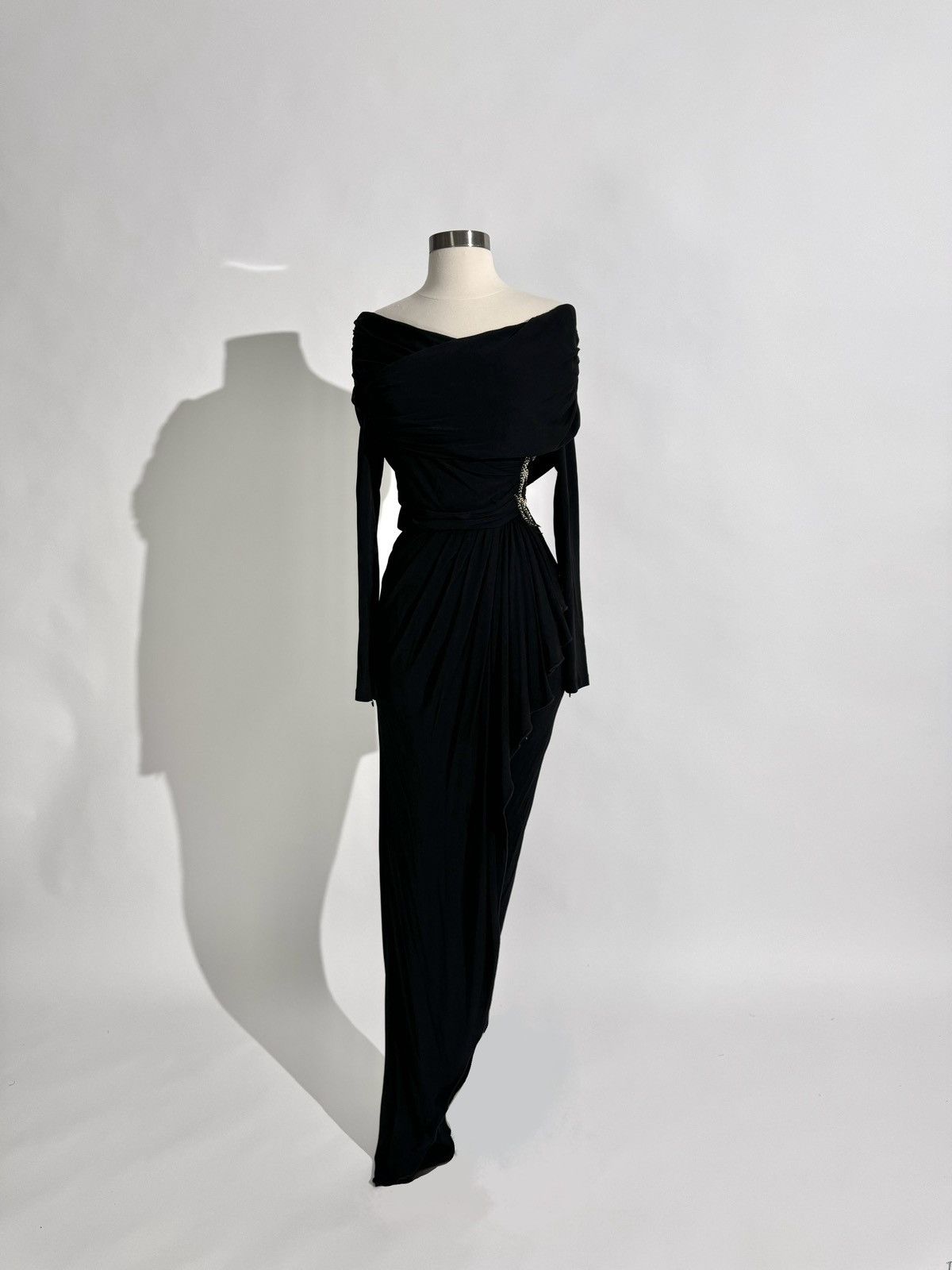 Zuhair Murad Brand New US 6 ZUHAIR MURAD Fitted Off-Shoulder Evening Gown Size M / US 6-8 / IT 42-44 - 2 Thumbnail