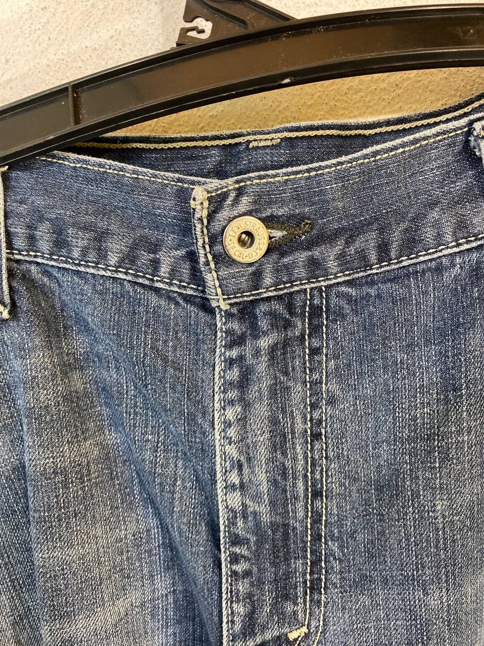 Levi's vintage levis 514 distressed denim bondage style Size US 41 - 12 Thumbnail