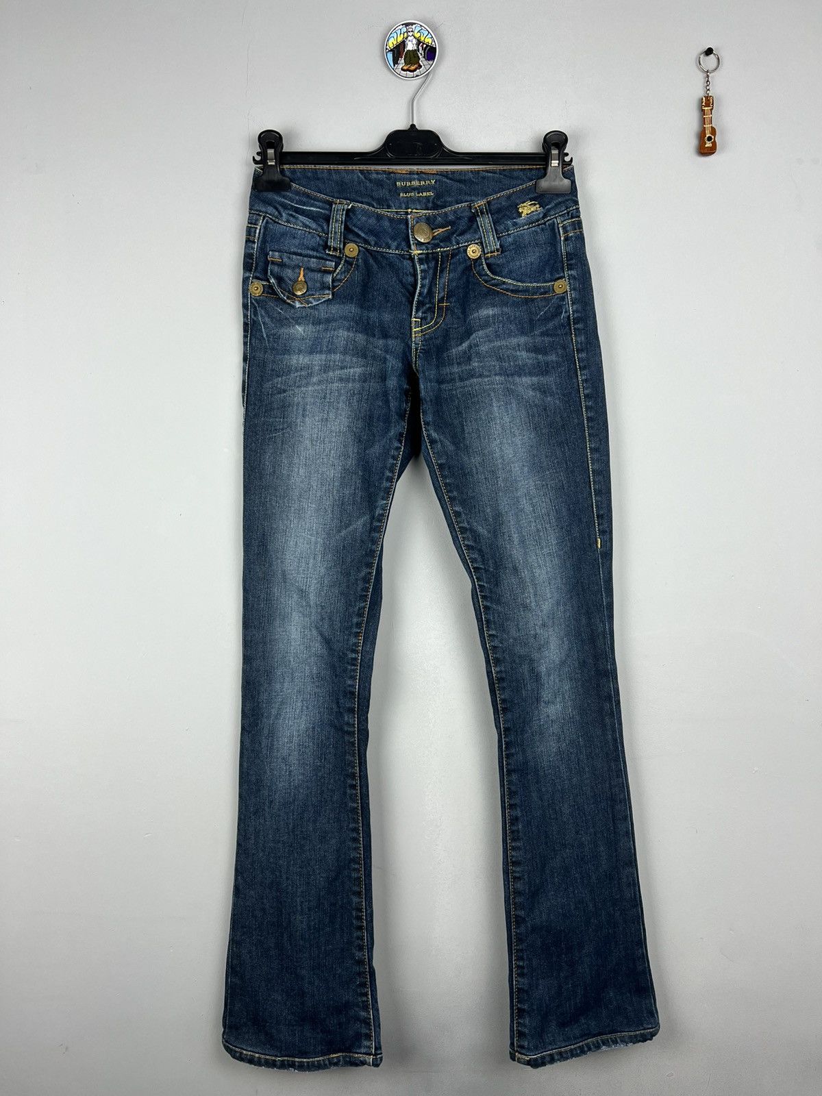 Burberry × Japanese Brand × Vintage Rare Burberry London blue Label Japanese Collection Size 28" / US 6 / IT 42 - 1 Thumbnail