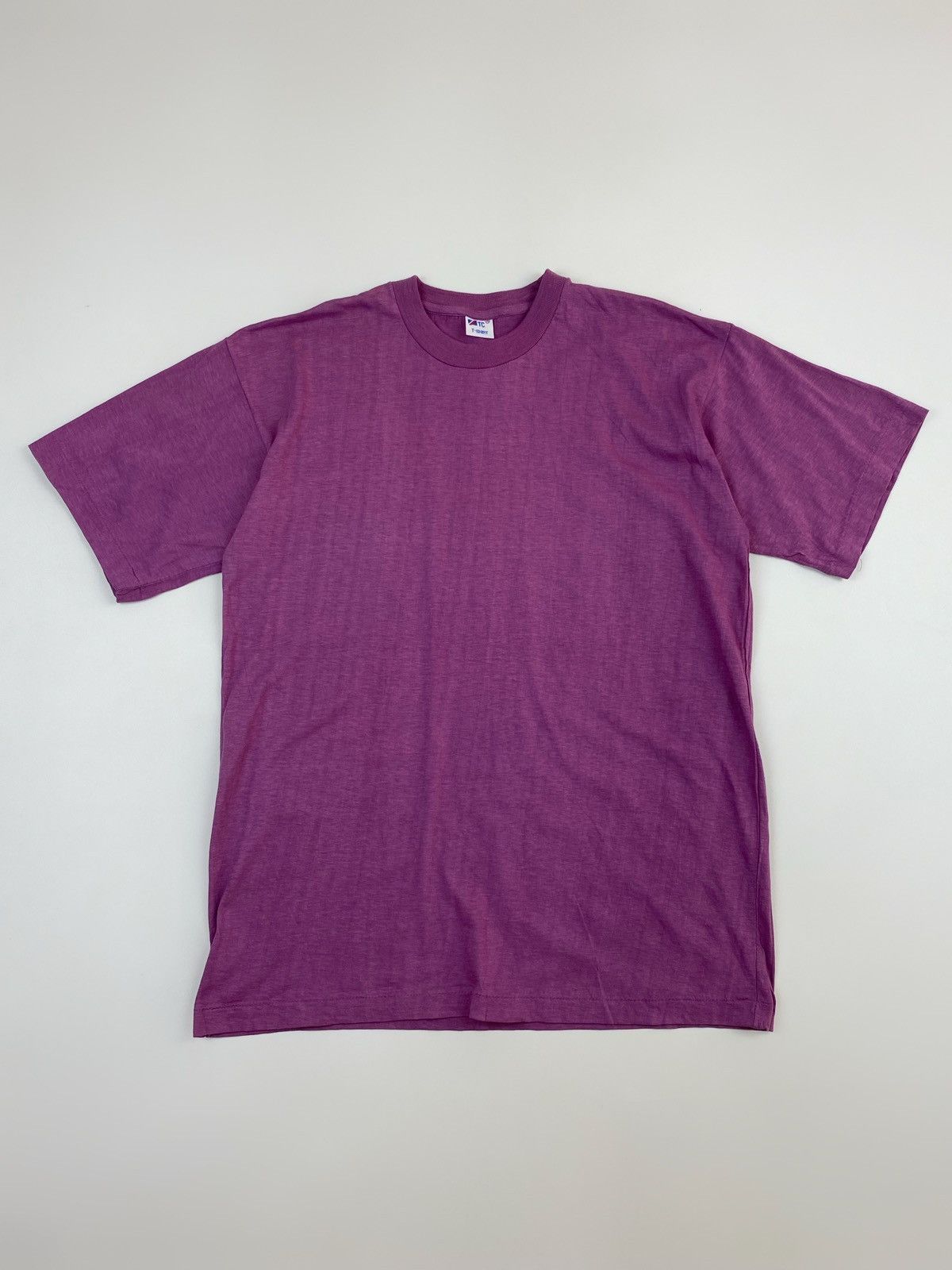 Vintage 1990’s Vintage Blank Single Stitch Purple T-Shirt Size US XL / EU 56 / 4 - 1 Thumbnail