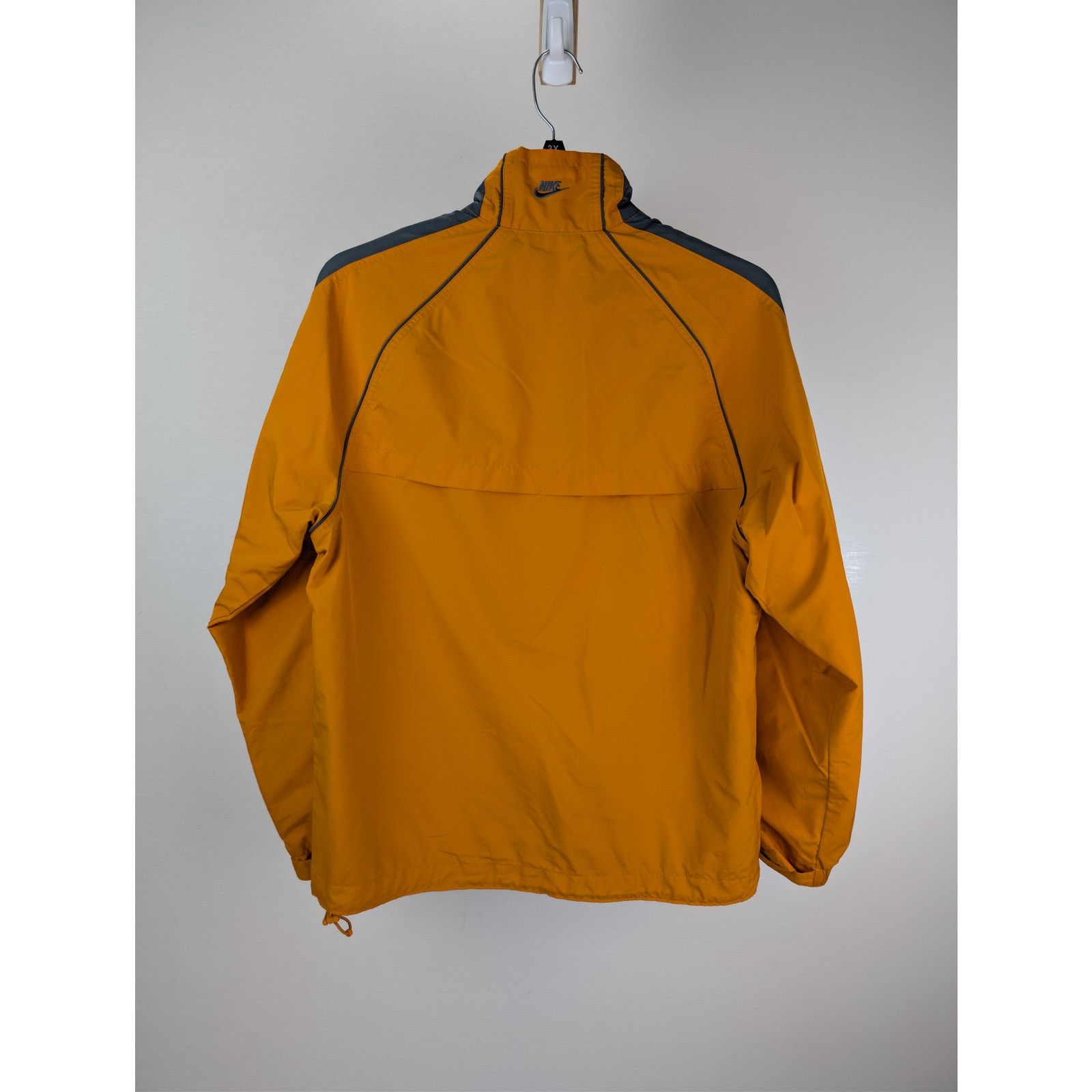 Nike o1rshd1 Vintage Nike Collared Windbreaker Jacket in orange Size US M / EU 48-50 / 2 - 11 Thumbnail