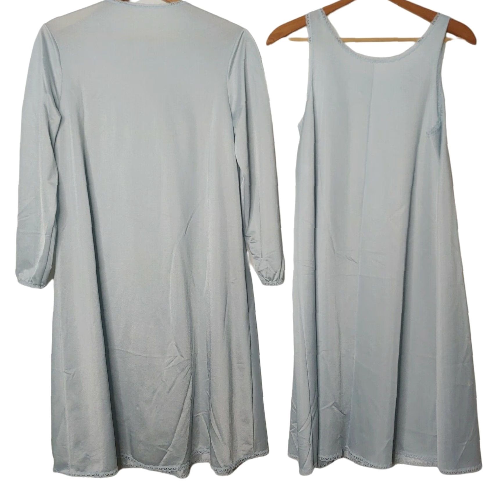 Vintage VINTAGE Vanity Fair Peignoir Set Robe Gown Blue Lace 34 1980s Eveningwear Shirt Women Mens? Size ONE SIZE - 2 Thumbnail
