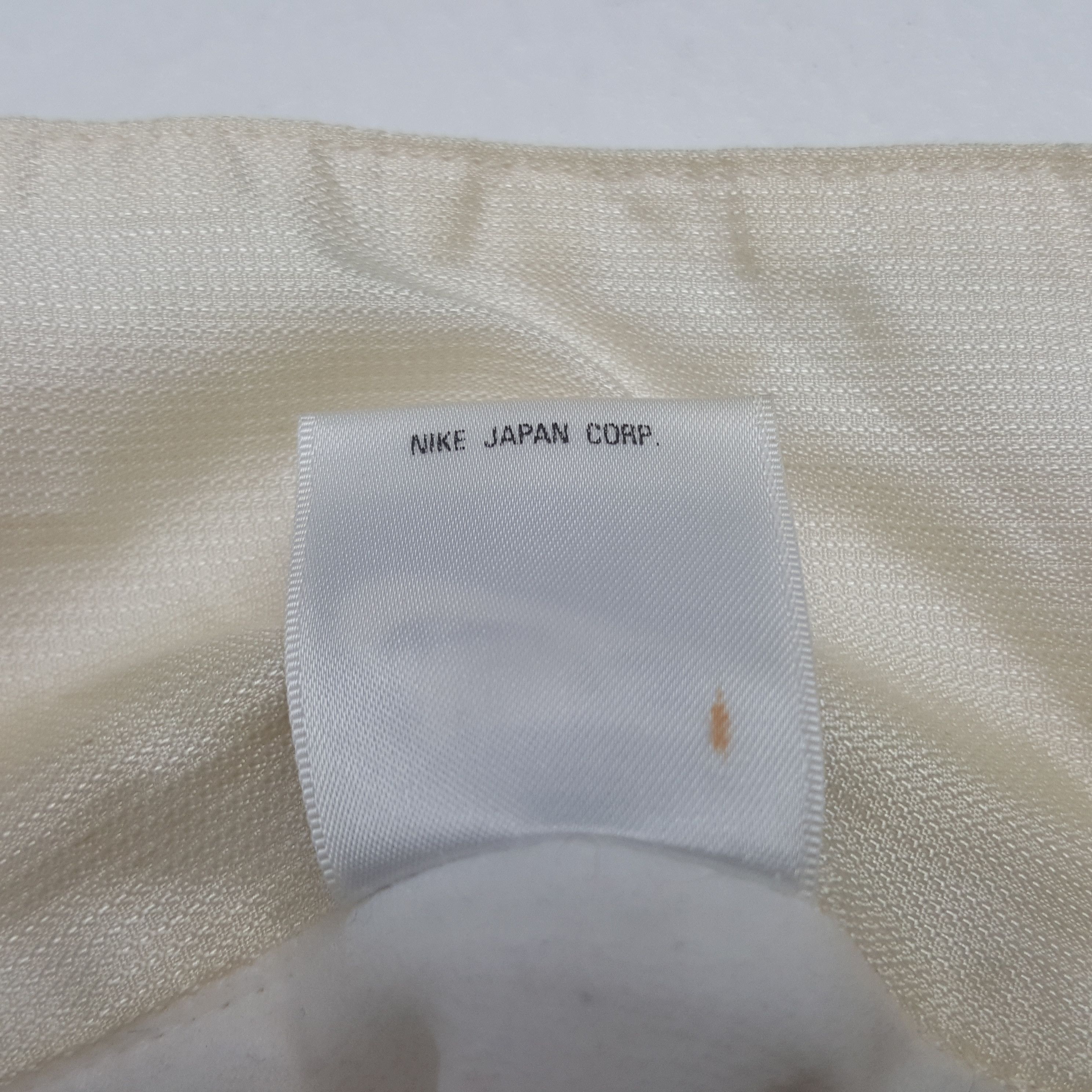 Nike Vintage Nike Tennis Sport Sweater Jacket C306N14 Size US L / EU 52-54 / 3 - 10 Thumbnail