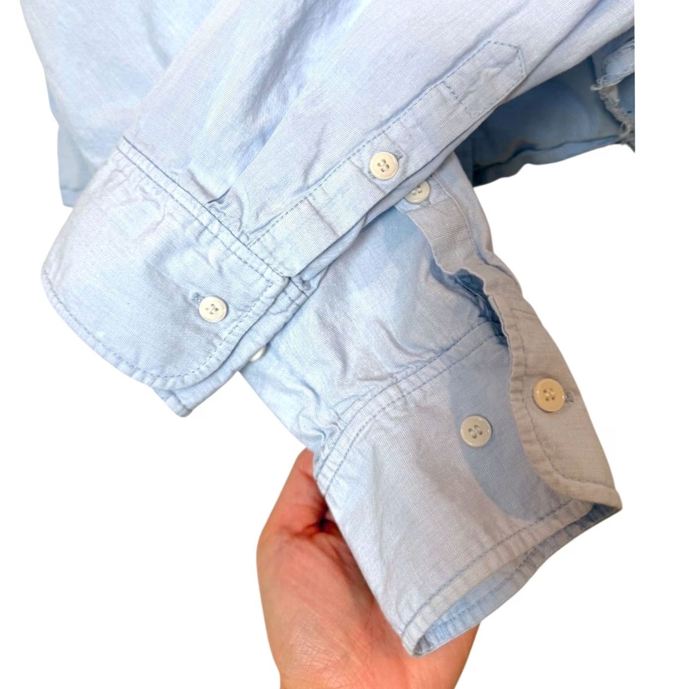 Zara Zara Cropped Button Up Shirt Adult M Lt Blue 100% Cotton Collared Frayed Hem Womens Size M / US 6-8 / IT 42-44 - 3 Thumbnail